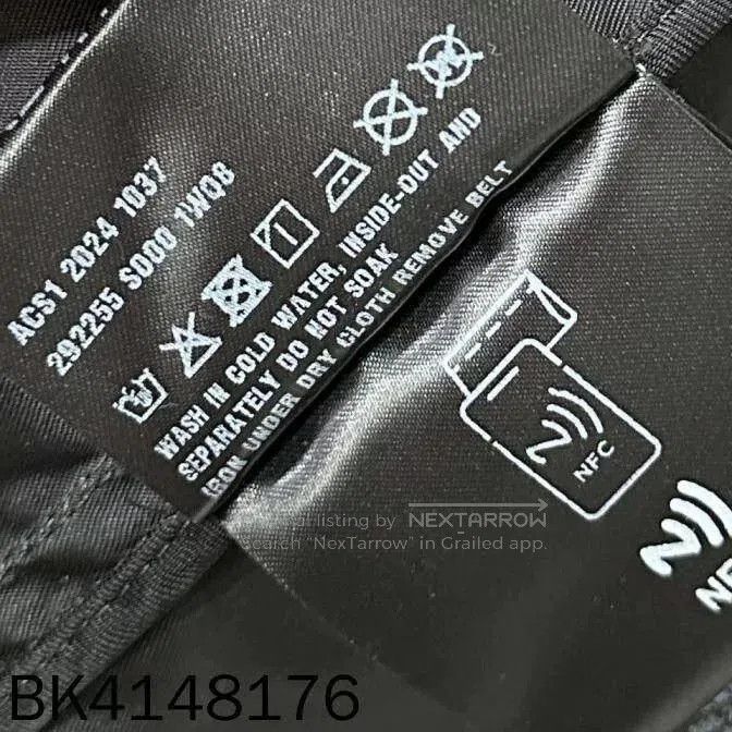 Prada Prada 2025 Triangle Logo Recycled Nylon Belted Jacket. Size US XXS / EU 40 - 7 Thumbnail