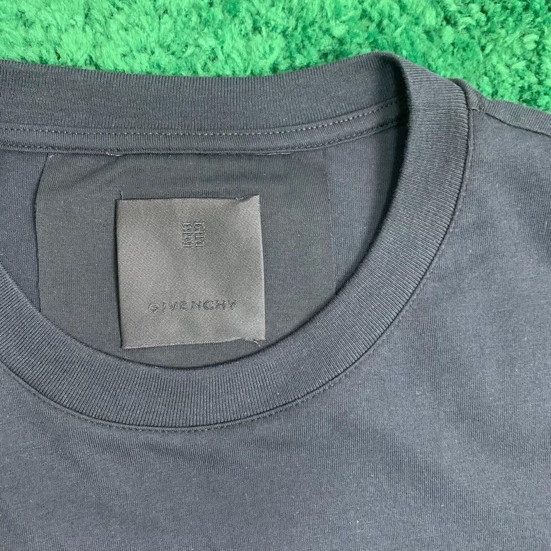 Givenchy Givenchy Alphabet pattern printed round neck short-sleeved Size US M / EU 48-50 / 2 - 3 Thumbnail