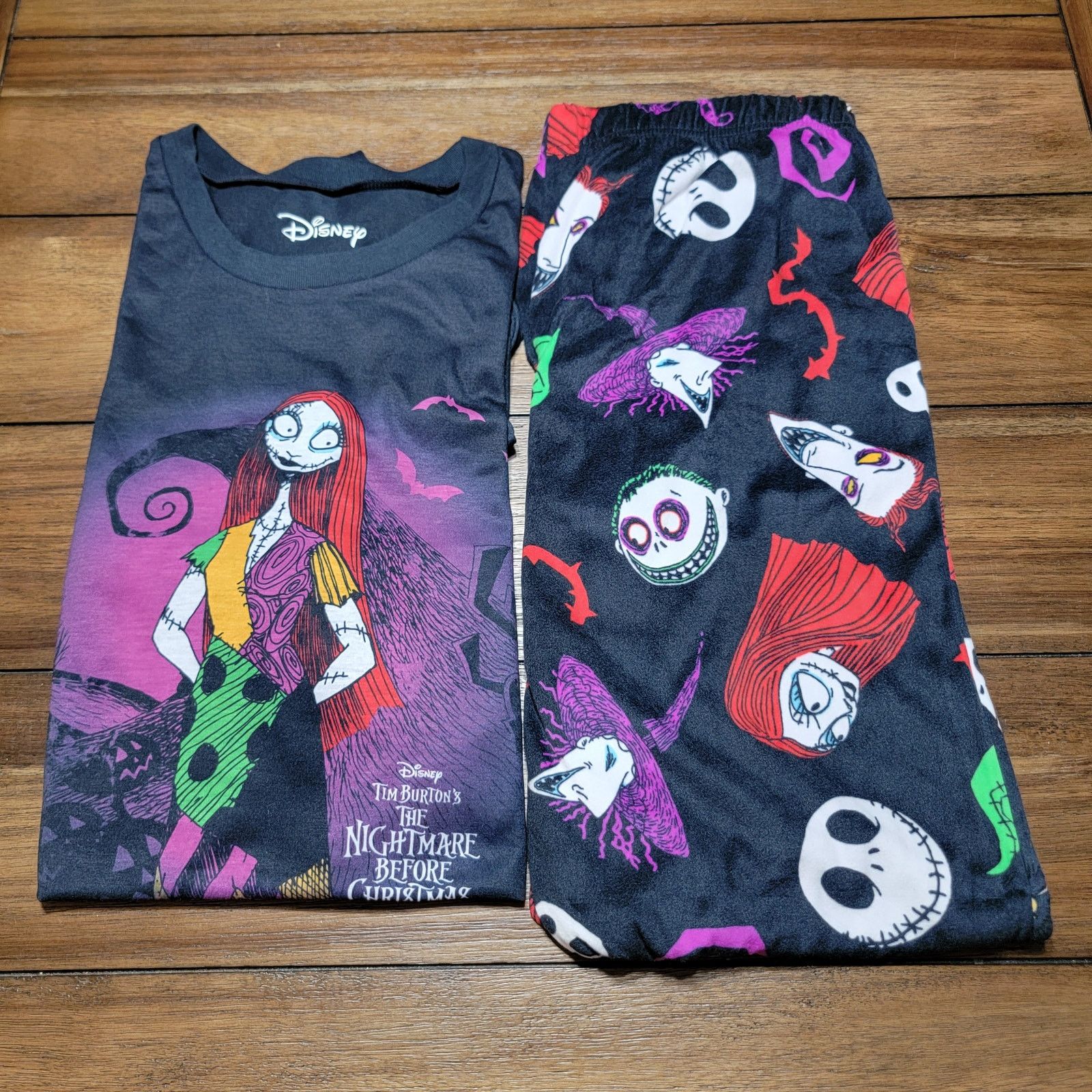 Disney 2 Pc Disney Nightmare Before Christmas LS PJ Set- Size Small Size ONE SIZE - 1 Thumbnail
