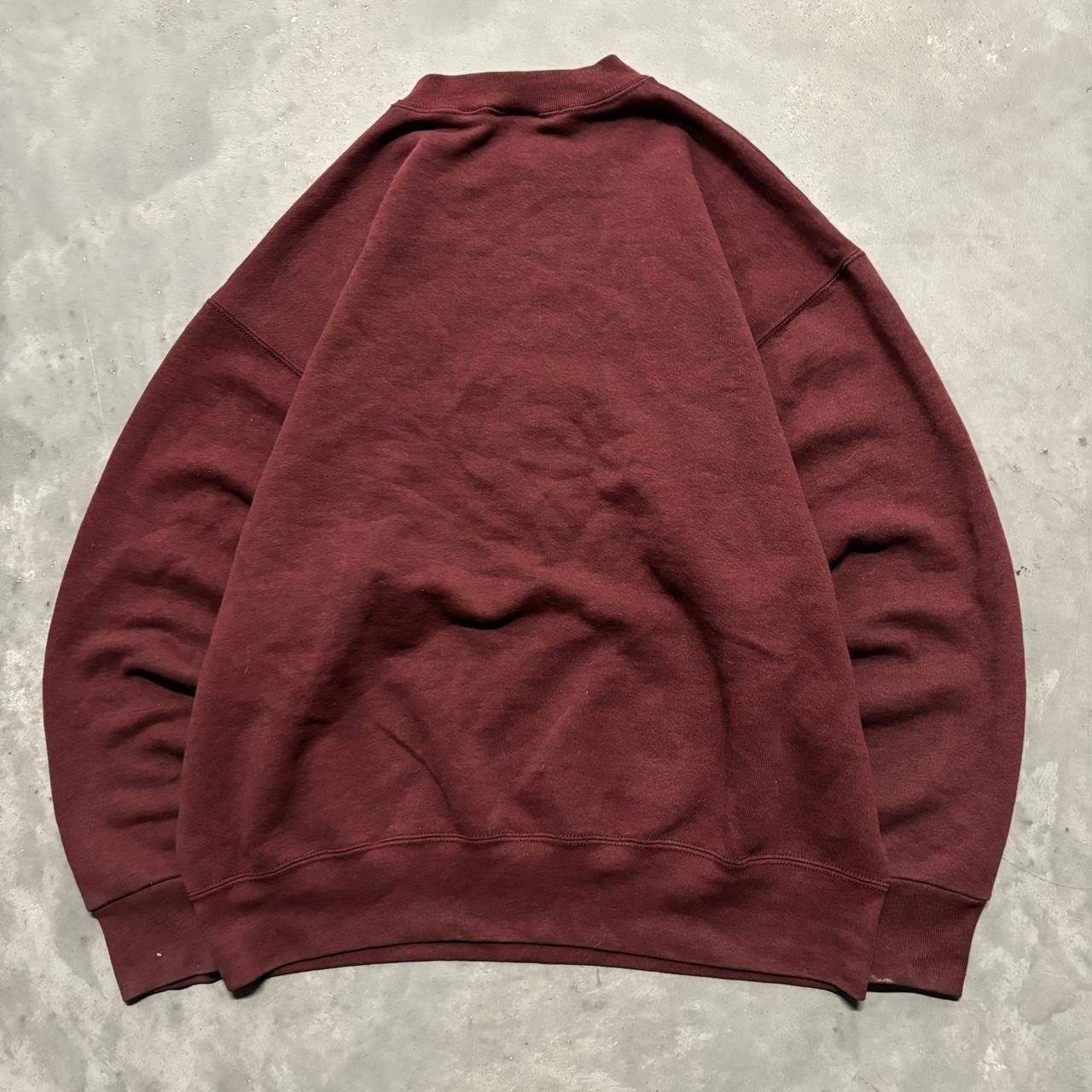 Russell Athletic × Vintage Crazy Vintage 90s Maroon Red Blank Russell Style Essential Crewneck! Size US L / EU 52-54 / 3 - 7 Thumbnail