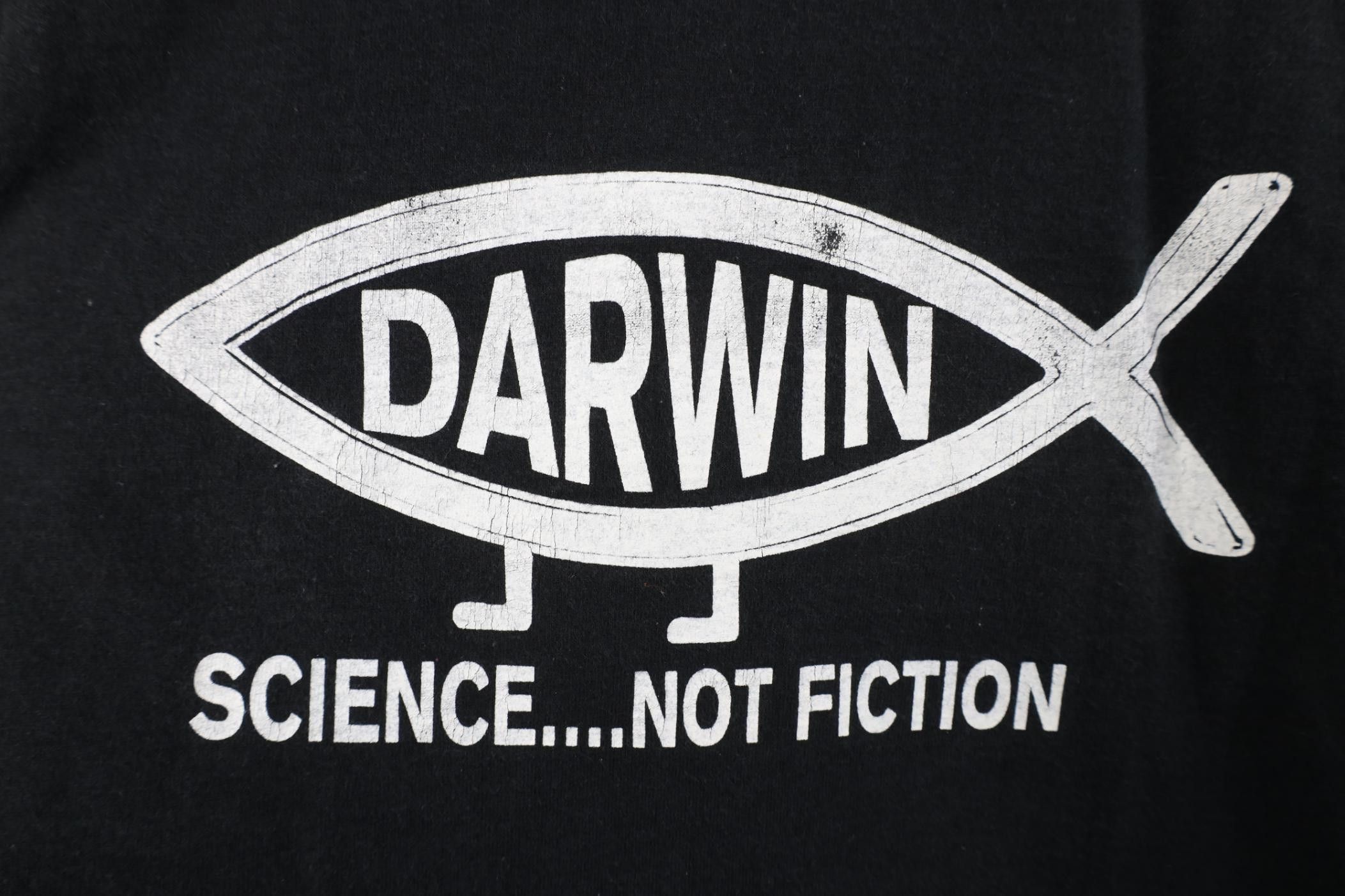Vintage Vintage 90s Streetwear Science Not Fiction T-Shirt USA Size US L / EU 52-54 / 3 - 4 Thumbnail