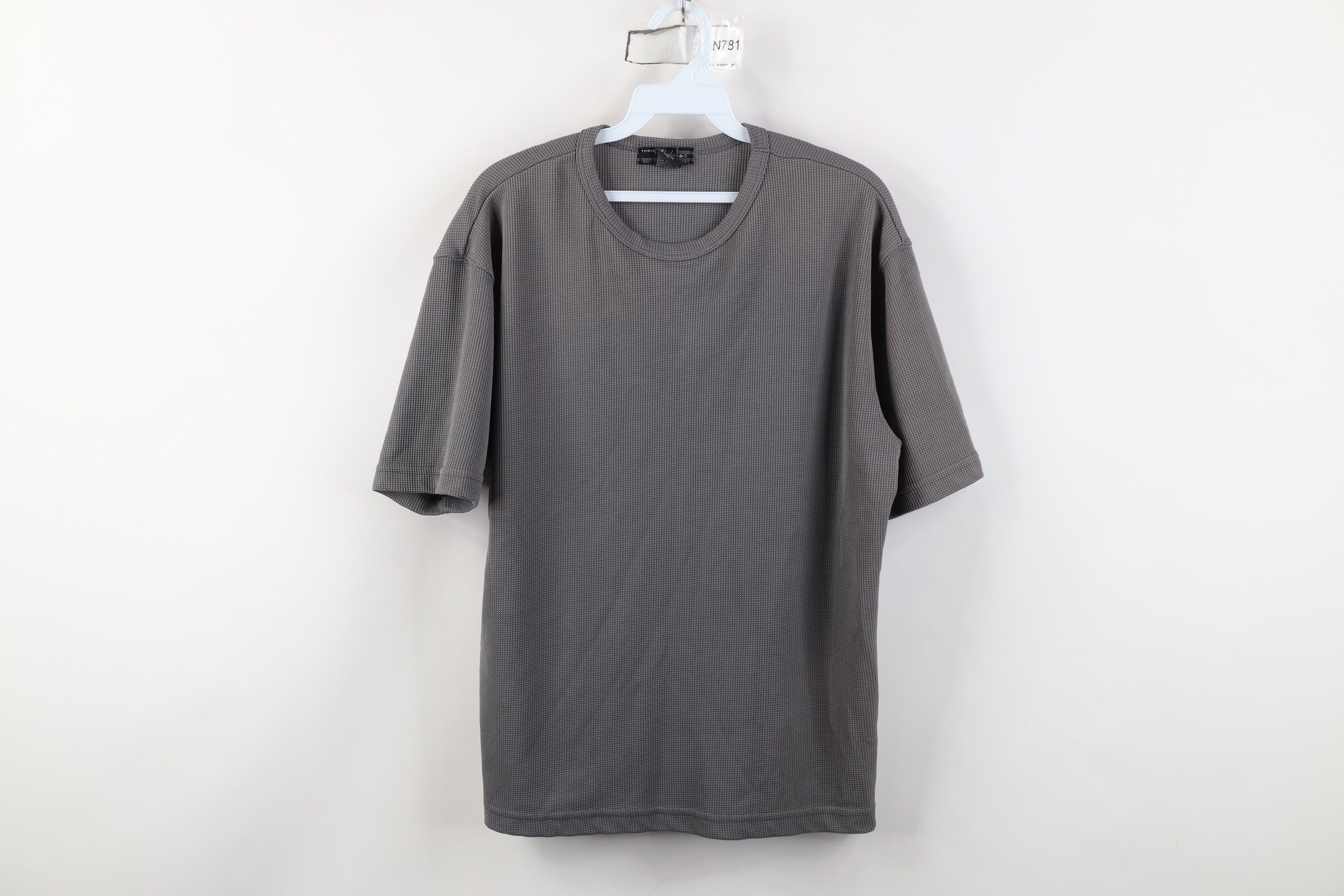 Vintage Vintage 90s Y2K Streetwear Thermal Waffle Knit T-Shirt Gray Size US L / EU 52-54 / 3 - 1 Thumbnail