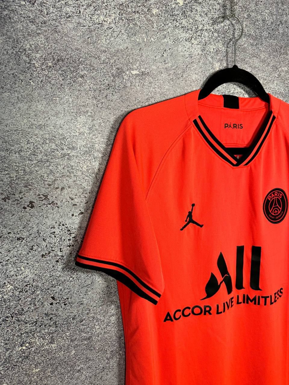 Jordan Brand × Vintage Vintage PSG 2019/20 Jordan Soccer Jersey Medium Size US M / EU 48-50 / 2 - 5 Thumbnail