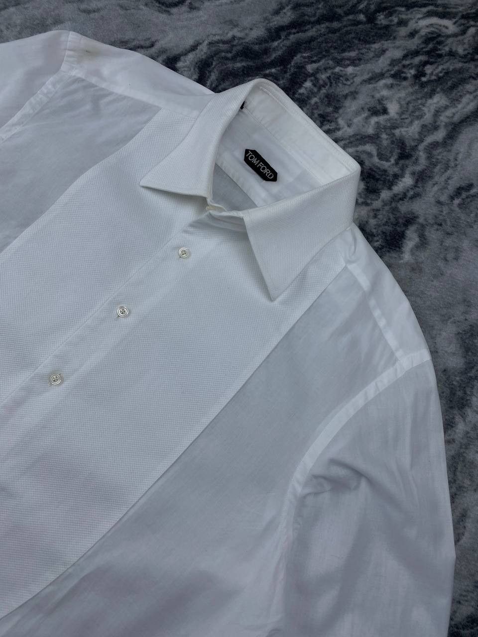 Tom Ford Tom Ford Сlassic Shirt Buttons Long Sleeve Size US XL / EU 56 / 4 - 2 Thumbnail
