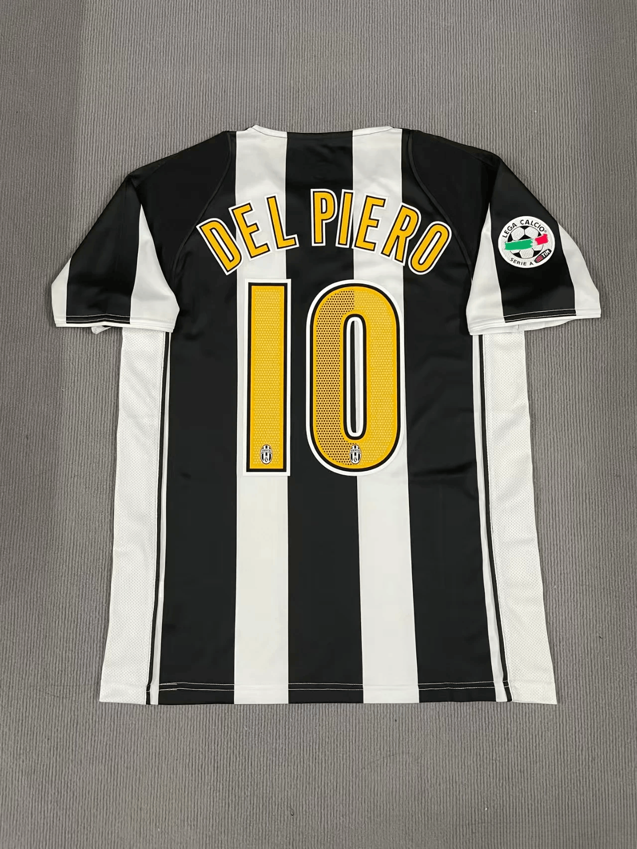 Other 10 del Piero Jersey 2004 05 Juventus Jersey Size US L / EU 52-54 / 3 - 2 Thumbnail
