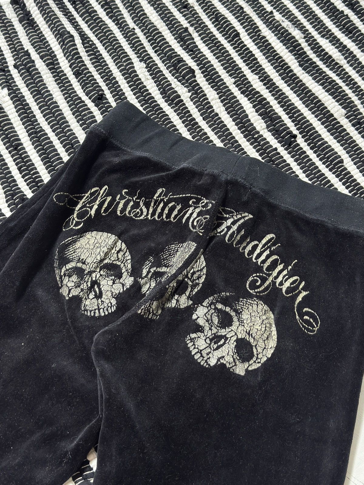 Christian Audigier VINTAGE CHRISTIAN AUDIGIER 2000s VELOUR PANTS Size 28" / US 6 / IT 42 - 3 Thumbnail
