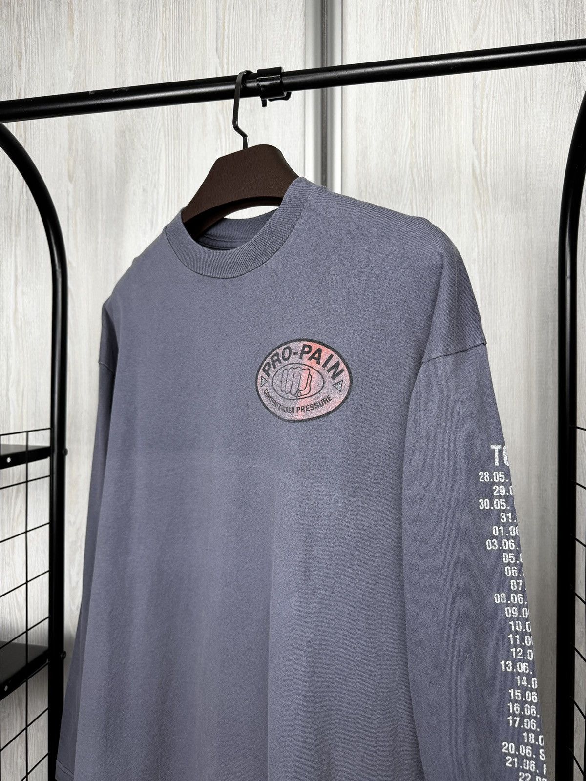 Fruit Of The Loom Vintage Pro Pain Contents Under Pressure Tour 1996 90s Tee Size US XL / EU 56 / 4 - 4 Thumbnail