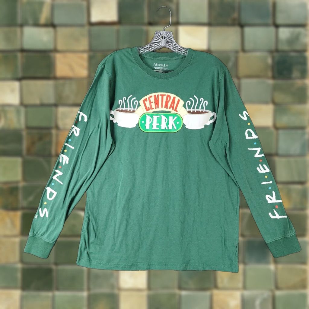 Vintage VINTAGE Friends Long Sleeve T-Shirt Green Central Perk Coffee Graphic Womens Size M Size M / US 6-8 / IT 42-44 - 1 Thumbnail