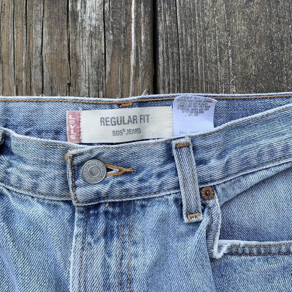 Levi's Vintage Clothing × Vintage Vintage Faded and Worn Light Blue 505 Levis Jeans Wide Legs Size US 34 / EU 50 - 3 Thumbnail