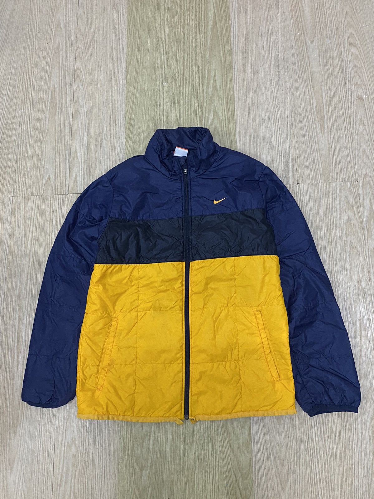 image of Nike Athletic Dept. Light Puffer Jacket in Yellow, Men's (Size Small)