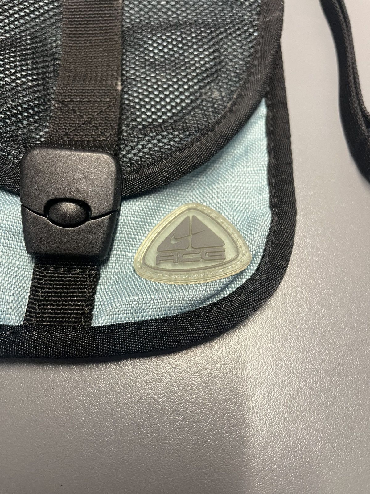 Nike ACG Vintage Nike Acg mini sling bag Size ONE SIZE - 2 Thumbnail