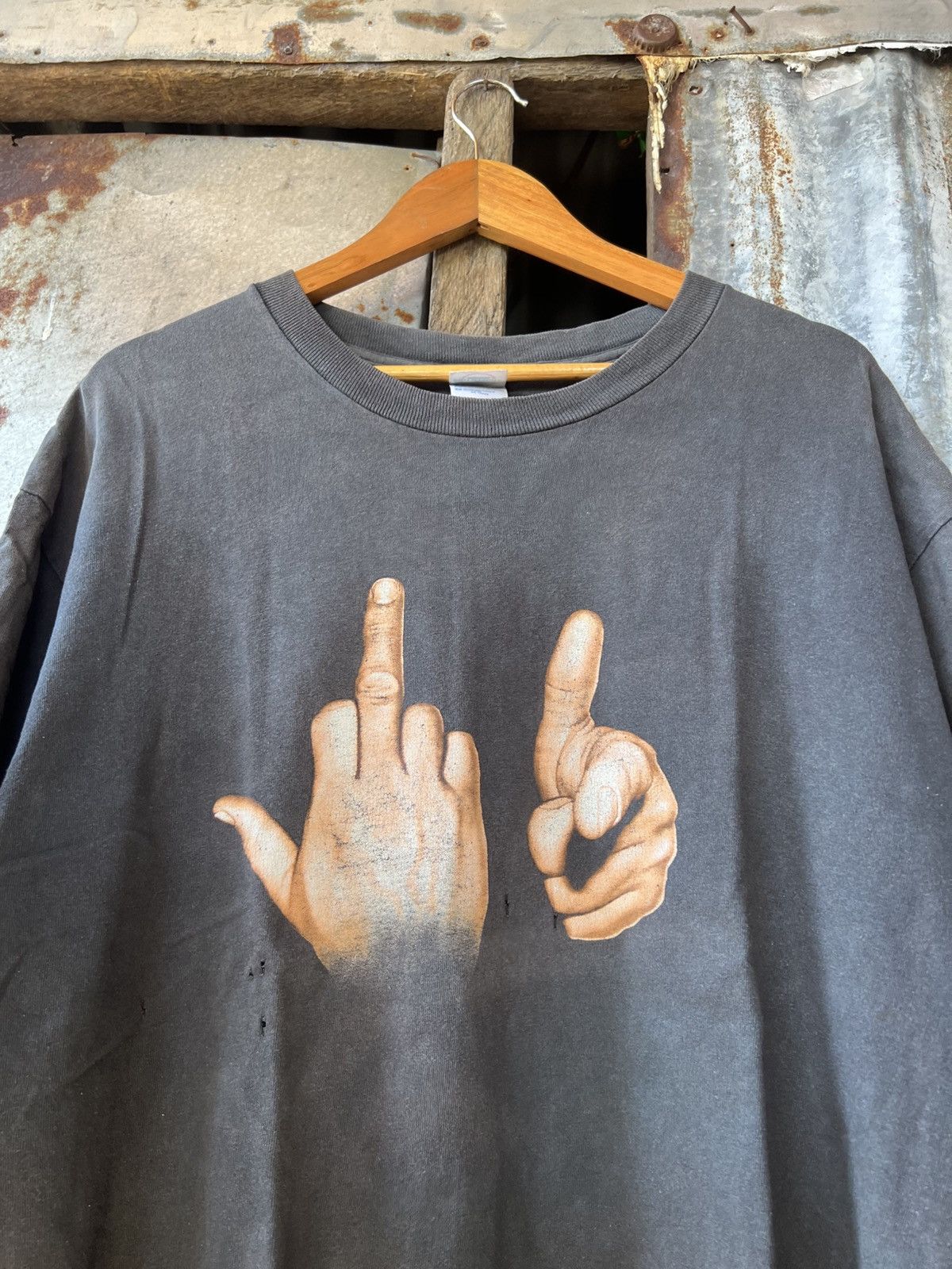 Vintage Vintage 00s Middle Finger x Asap Rocky Tee Size US L / EU 52-54 / 3 - 5 Thumbnail