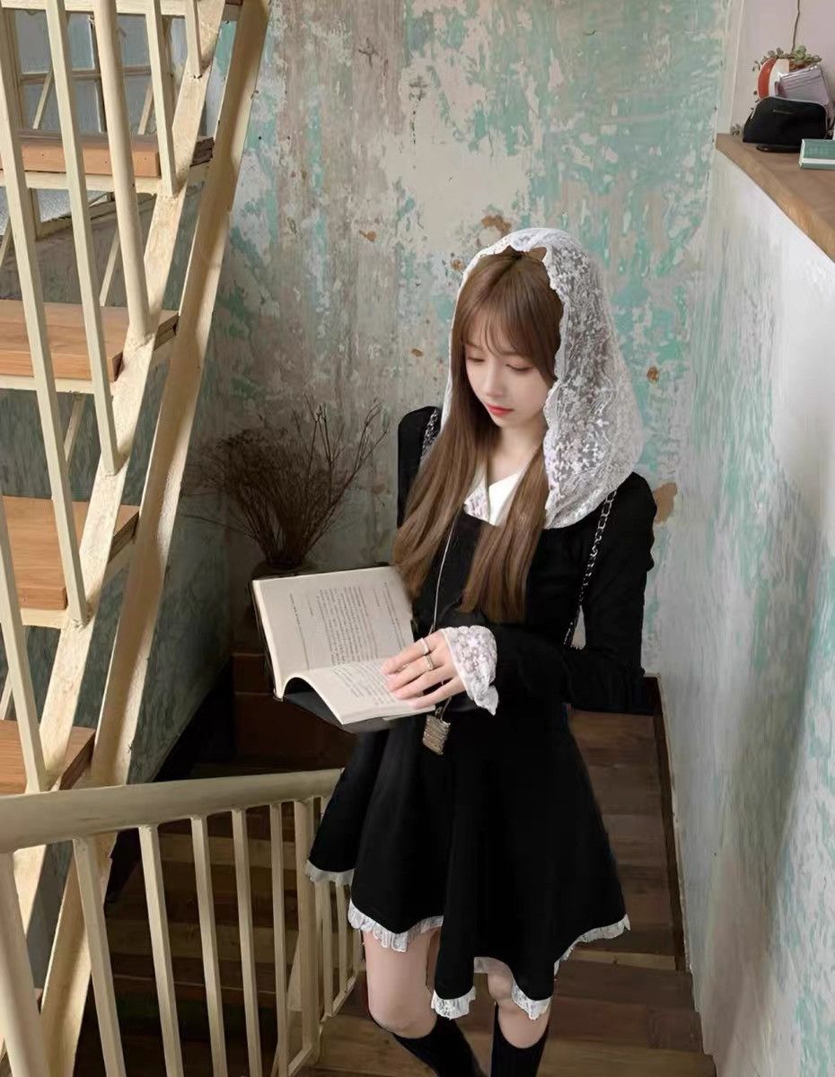 Other Midnight Lace Hood Dress Size M / US 6-8 / IT 42-44 - 1 Thumbnail