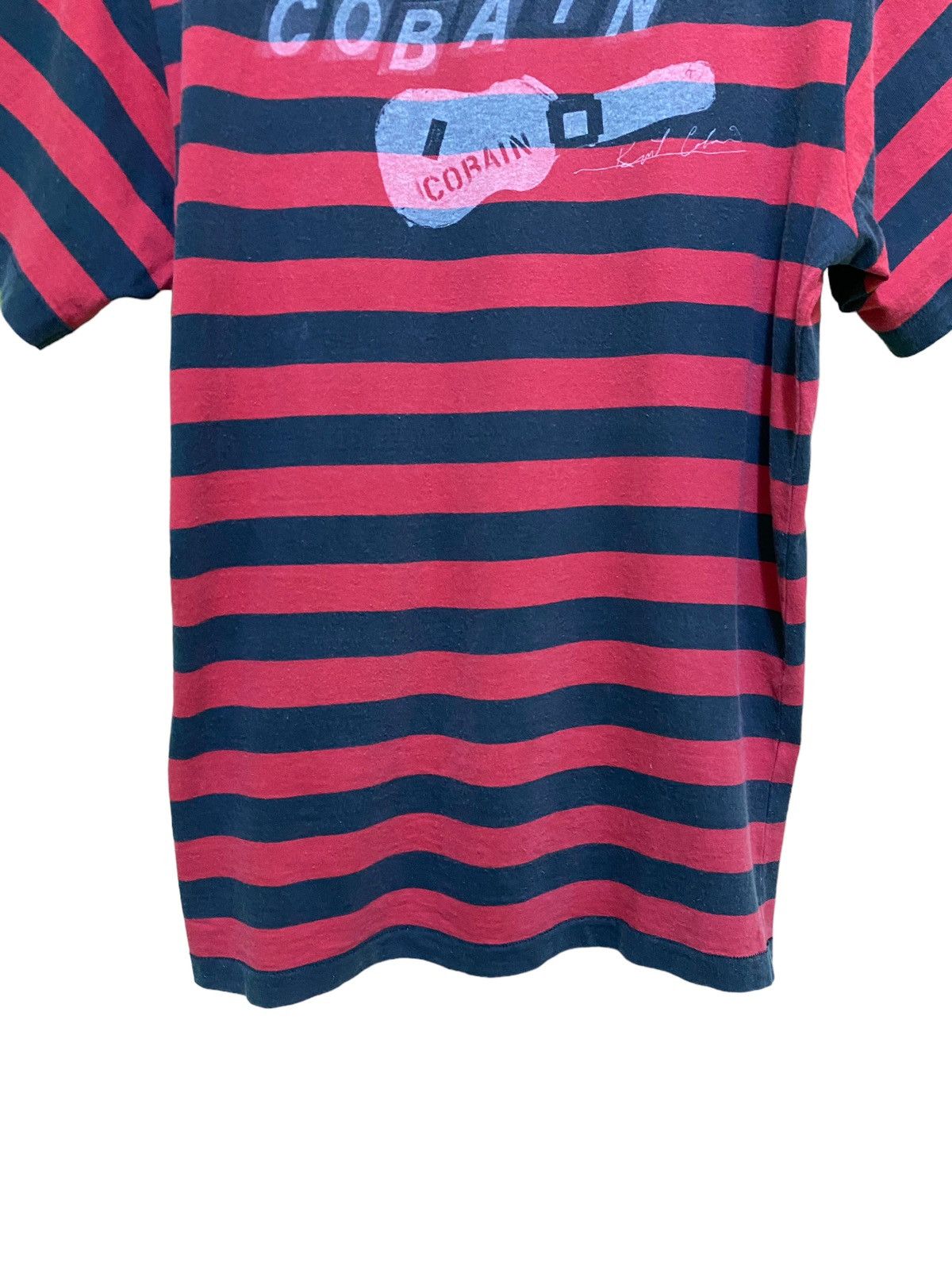 Uniqlo Uniqlo x Kurt Cobain Striped T shirt Size US M / EU 48-50 / 2 - 10 Thumbnail