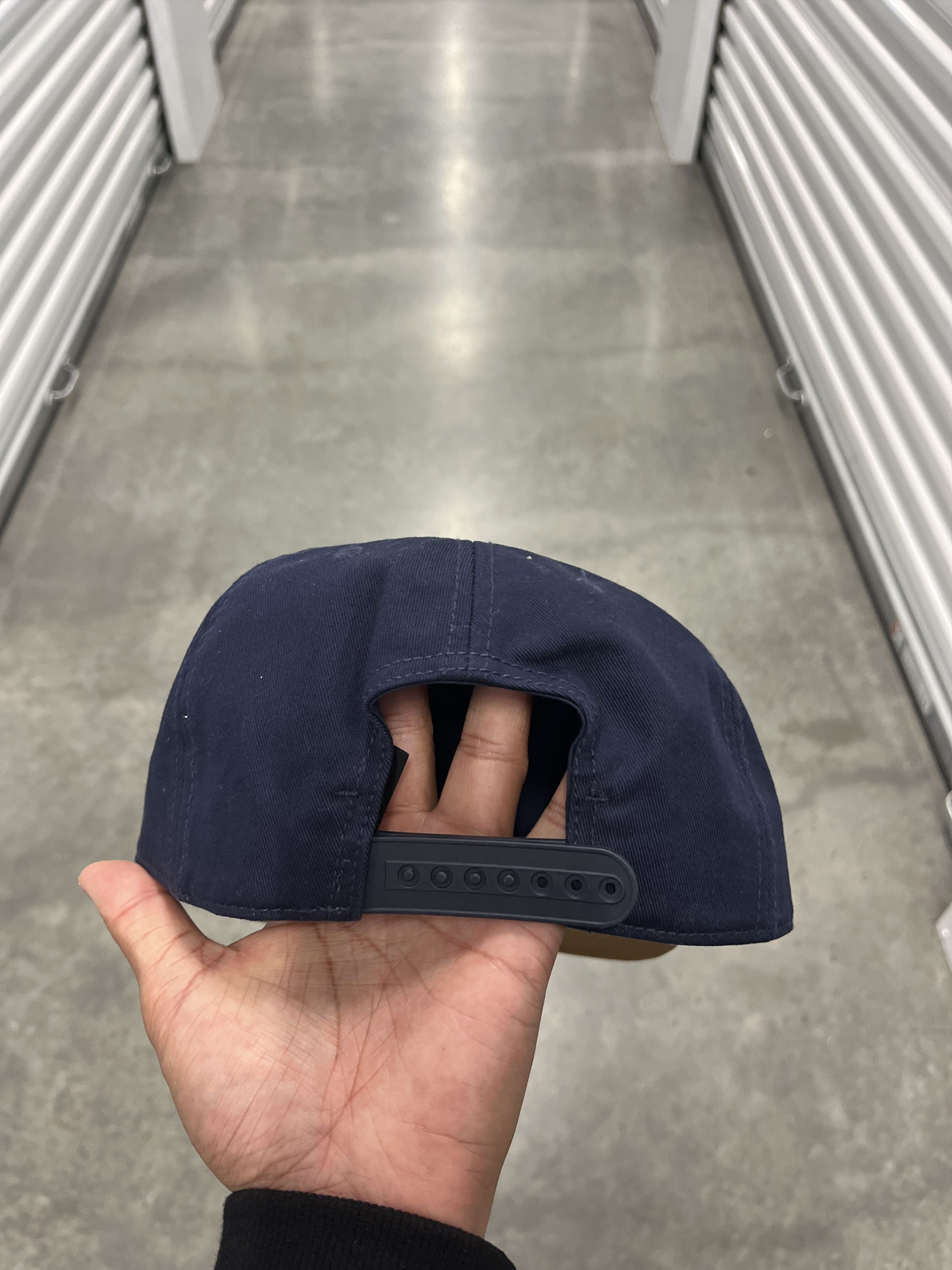 Kith Kith NY To The World Hat Cap Liberty Suede Snapback Size ONE SIZE - 4 Thumbnail