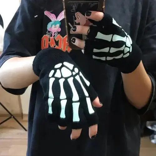 VIBE Horror Half Finger Skull Skeleton Gloves Size ONE SIZE - 3 Thumbnail