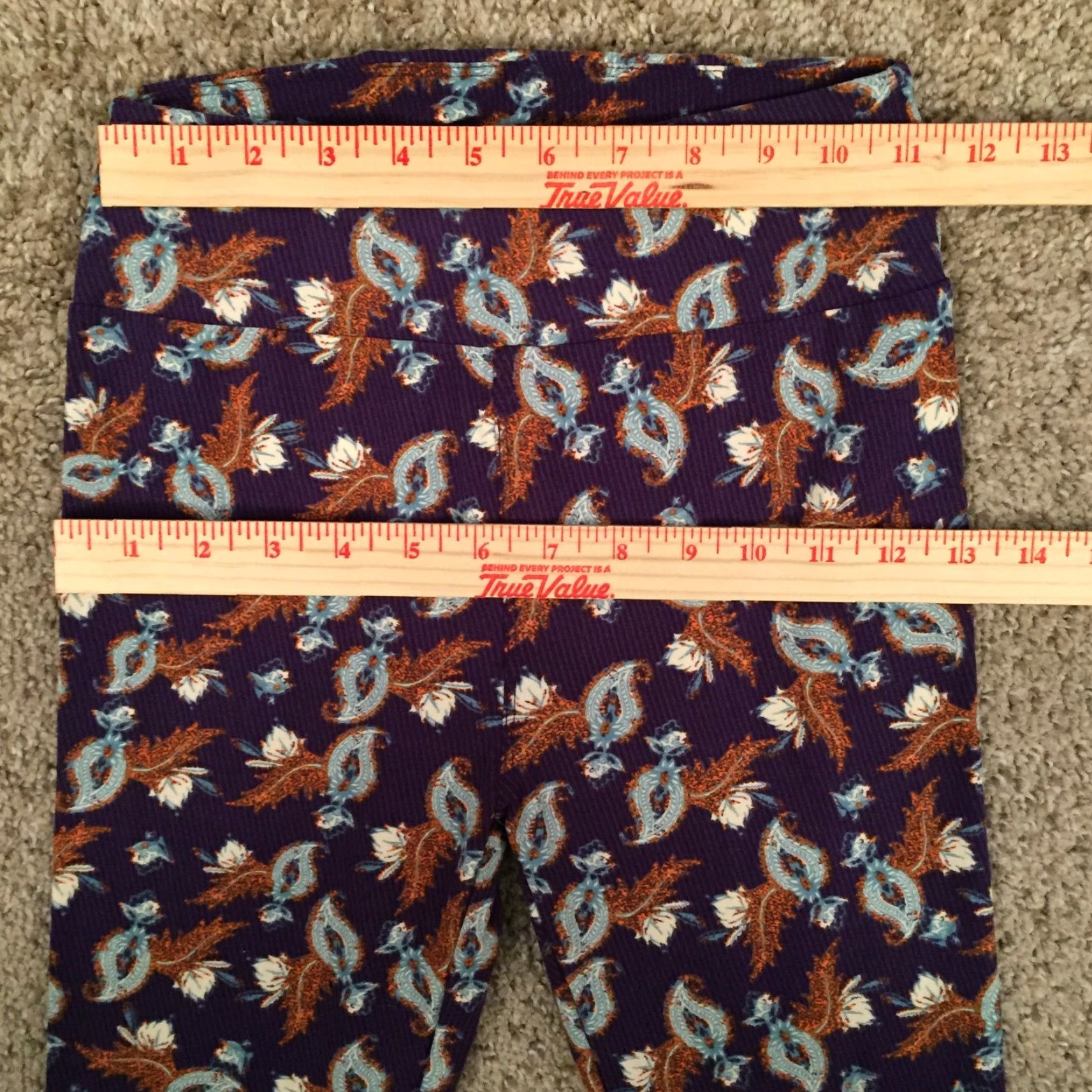 Vintage **LuLaRoe Purple One Size Floral Leggings** User: LuLaRoe Purple One Size Floral Leggings Size 42" / US 20 - 2 Thumbnail