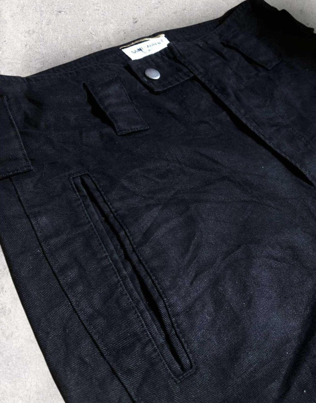 Saint Laurent Paris Saint Laurent cotton ramie back pocket bermuda shorts Size 28" / US 6 / IT 42 - 2 Thumbnail