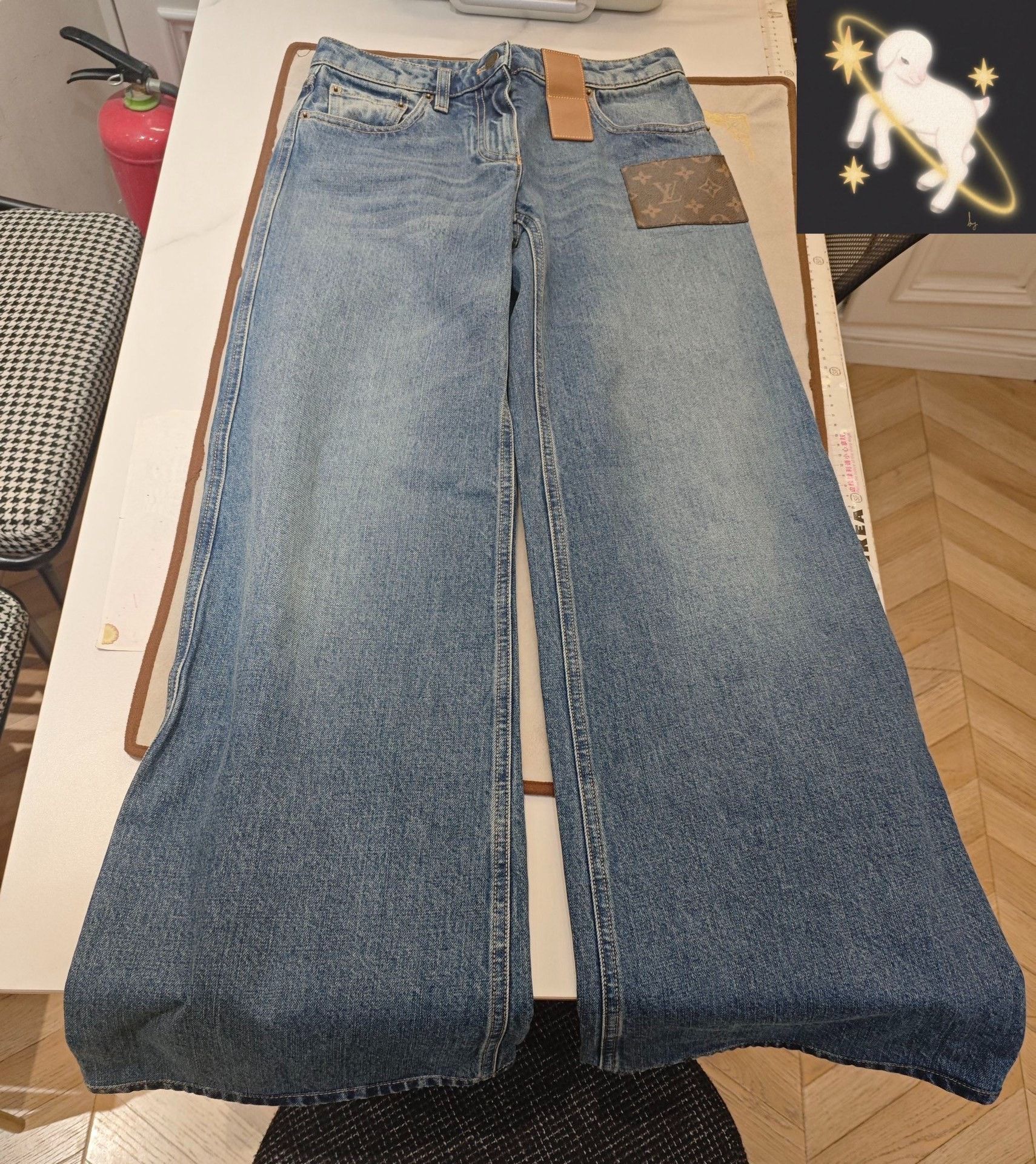 Louis Vuitton Louis Vuitton Blue Denim Jeans 24 Men Size US 32 / EU 48 - 1 Thumbnail