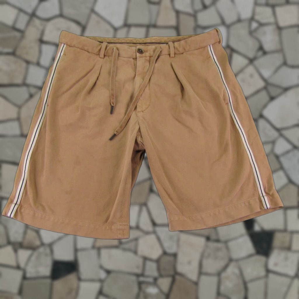Circolo 1901 Circolo 1901 Shorts Mens 32 Chino Beige Khaki Drawstring Pockets Pleated 8in Inseam Regular Stretch Cap Size US 32 / EU 48 - 1 Thumbnail