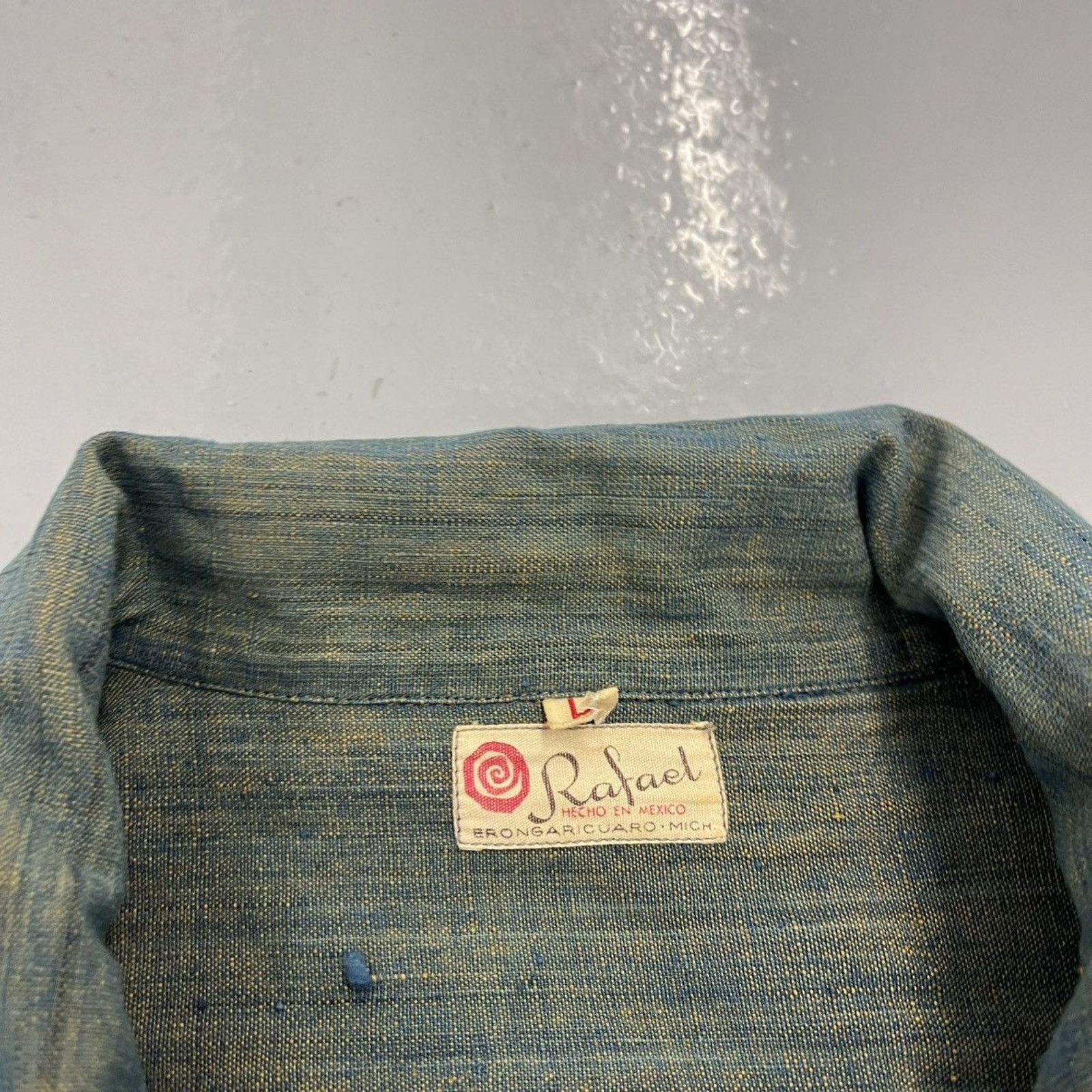 Vintage 60s Rafael Green Guayabera Cuban Loop Collar