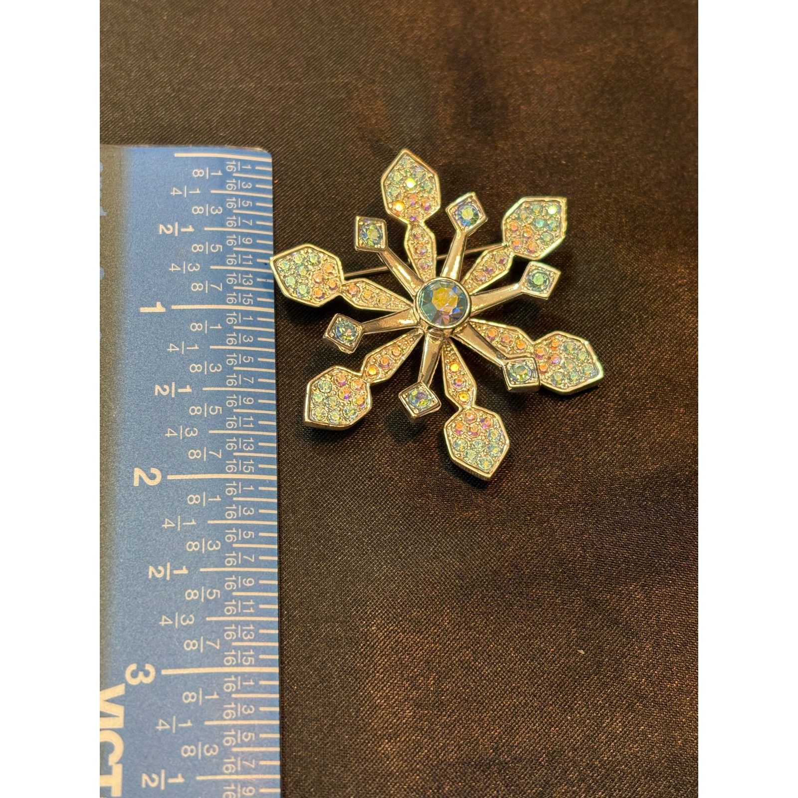 Other Rhinestone Snowflake Brooch Aurora Borealis 15g 2" Size ONE SIZE - 3 Thumbnail