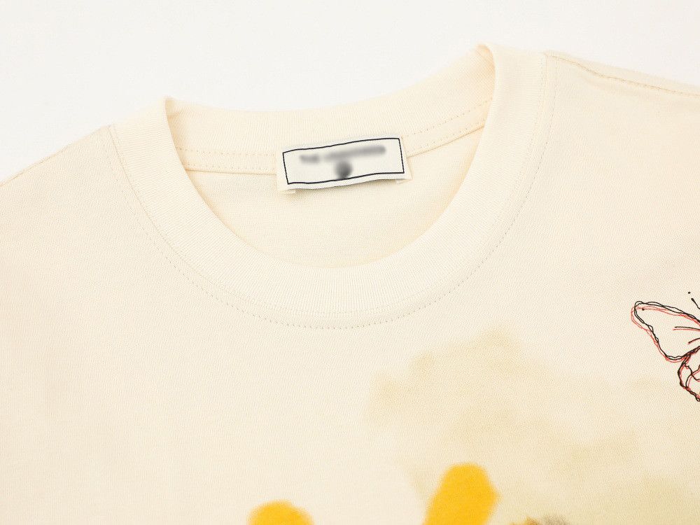 Japanese Brand Men's Loose Casual Butterfly Print T-shirt y2k Size US M / EU 48-50 / 2 - 3 Thumbnail