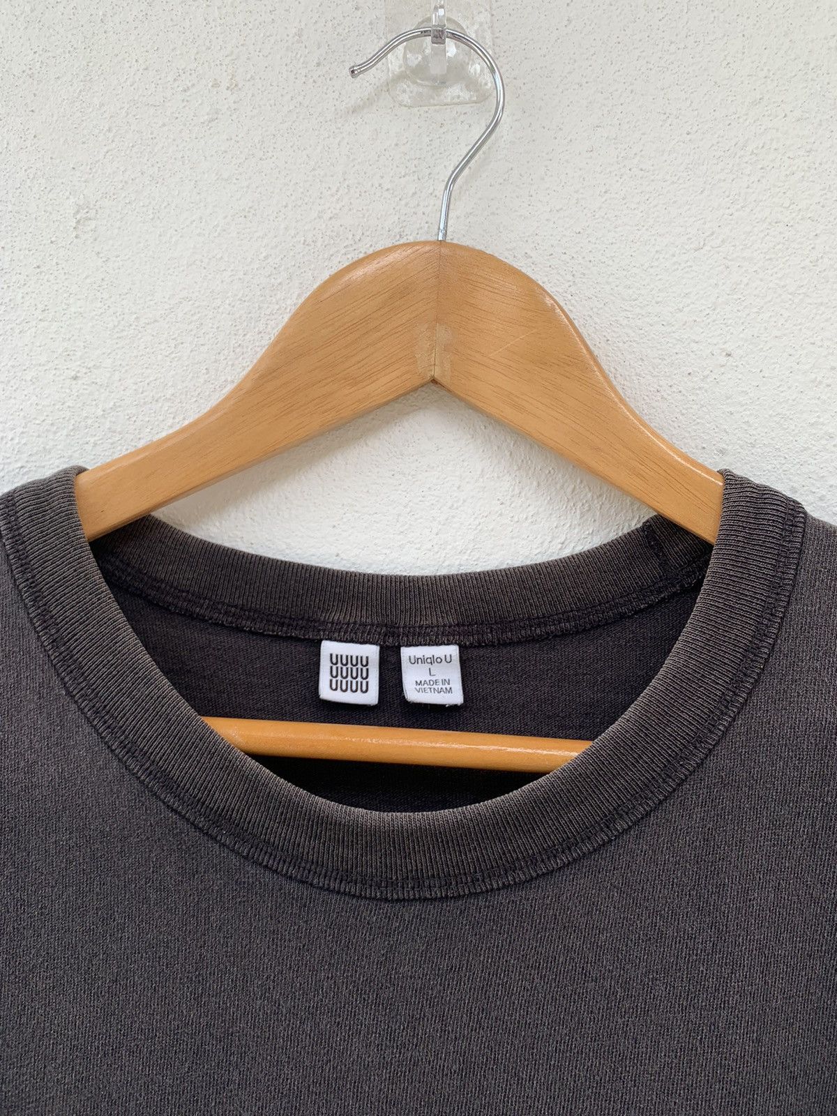 Uniqlo Thrashed Faded Lemaire X Uniqlo Japanese Brand Tee Size US L / EU 52-54 / 3 - 3 Thumbnail