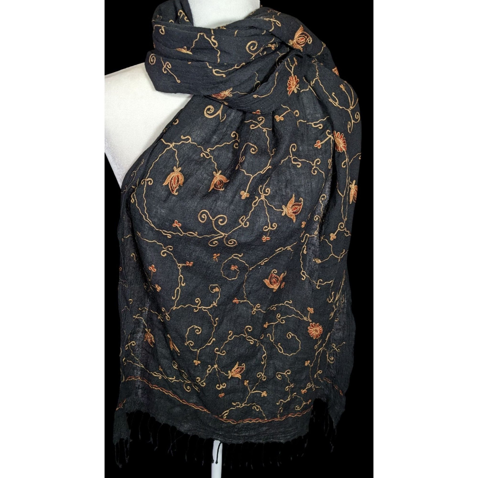 Handmade Vintage Hand Woven And Embroidered Floral Scarf/Shawl Size ONE SIZE - 1 Thumbnail