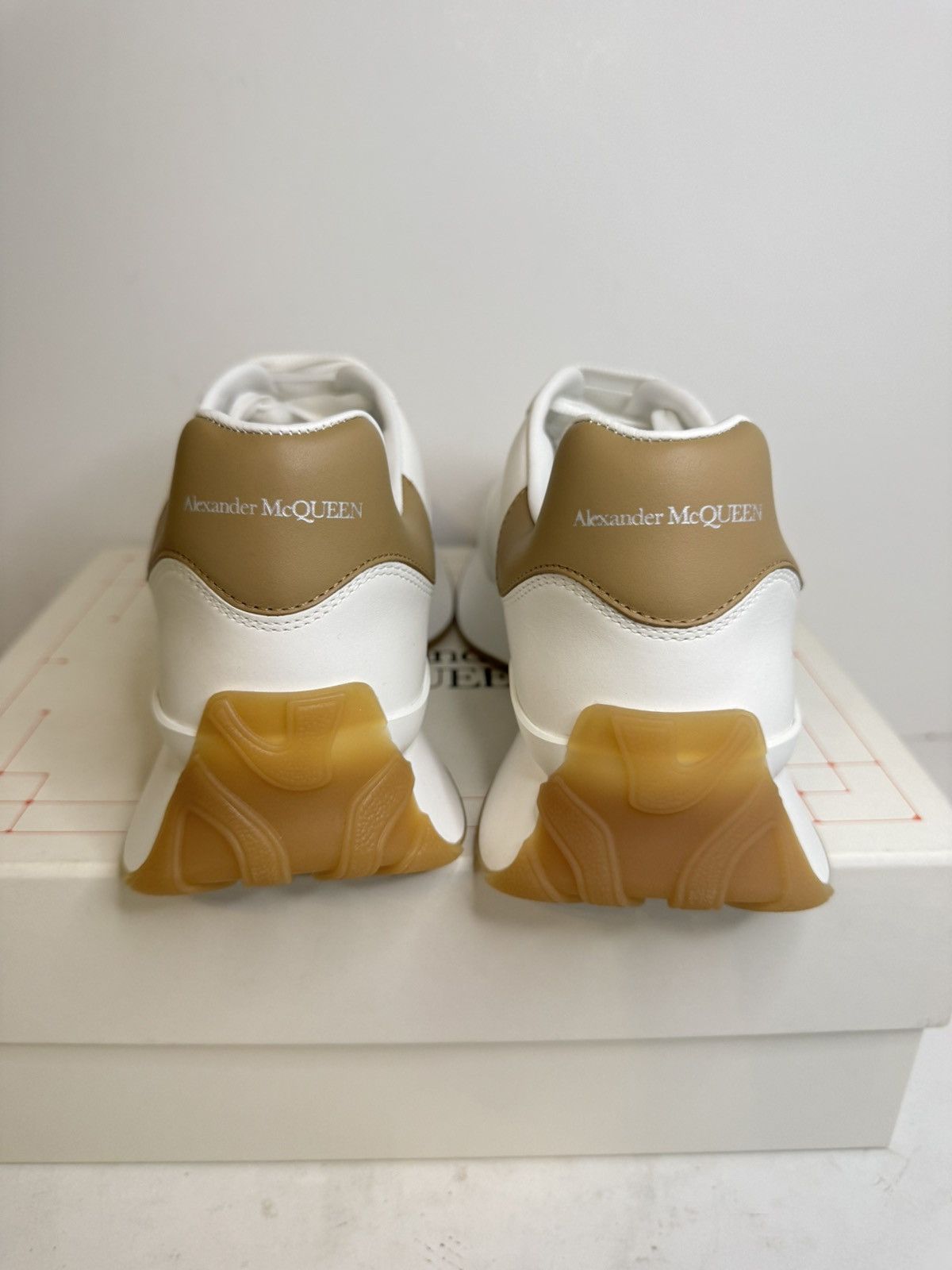 Alexander McQueen Alexander McQueen Sprint Sneakers White Size 41 New W/ Box Size US 8 / EU 41 - 4 Thumbnail