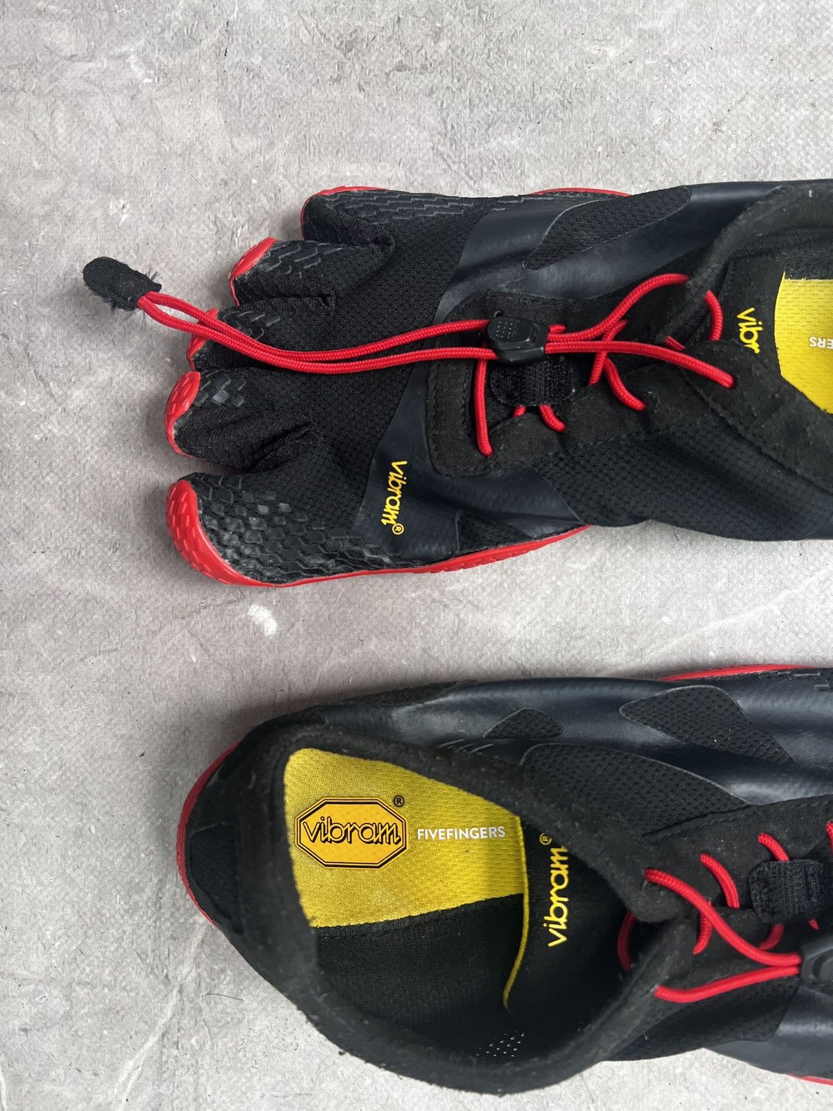 Vibram Vibram Five Fingers red black minimalist running shoes Size US 8 / EU 41 - 3 Thumbnail