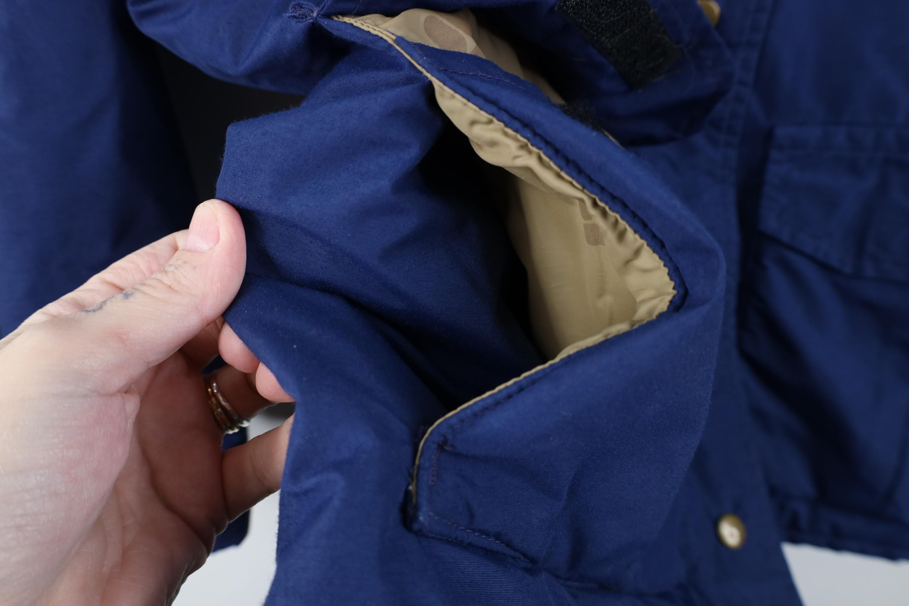 Vintage Vintage 80s Streetwear Waterproof Hooded Parka Jacket USA Size M / US 6-8 / IT 42-44 - 7 Thumbnail