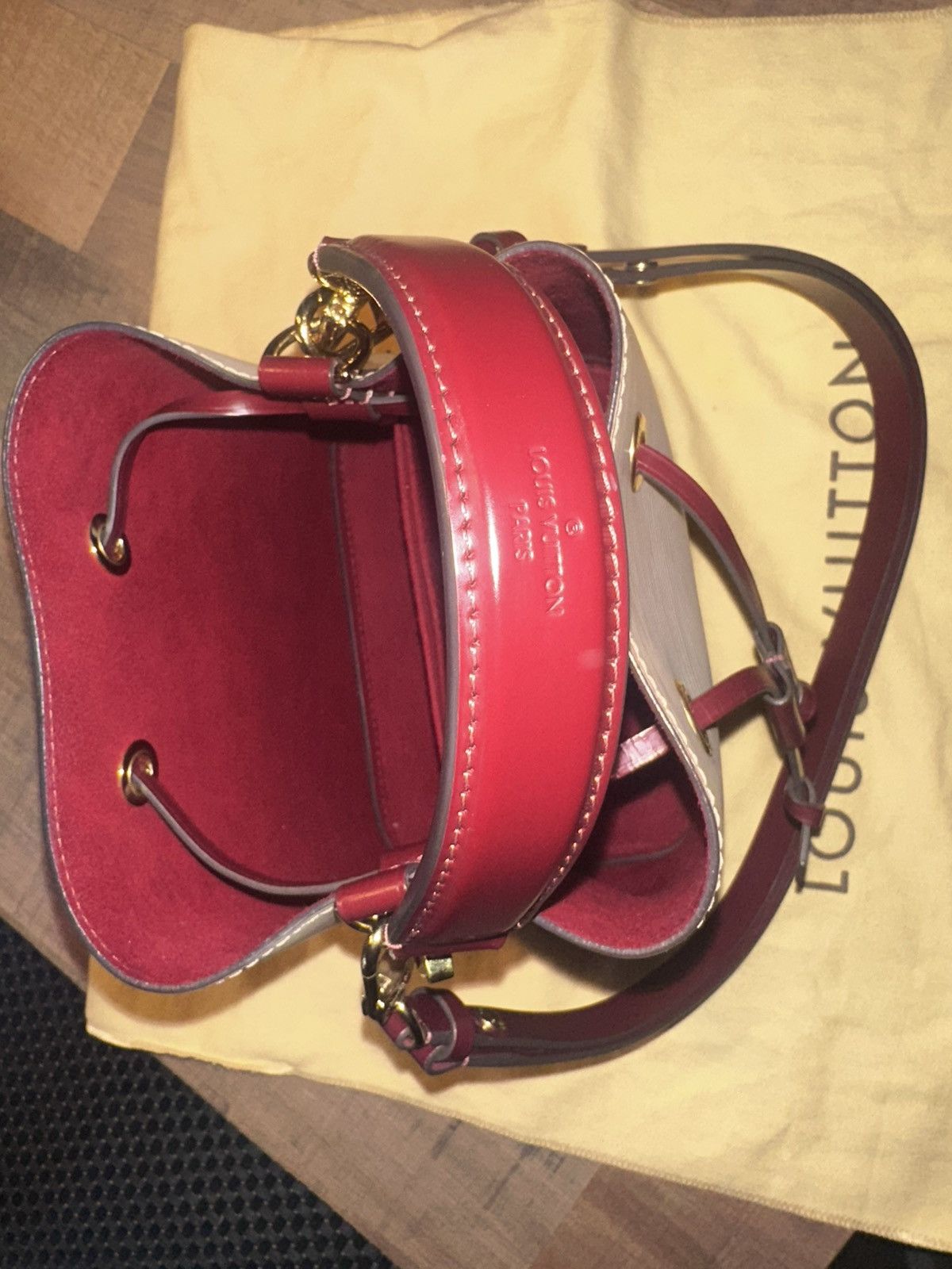 Louis Vuitton NéoNoé BB Louis Vuitton Size ONE SIZE - 8 Thumbnail