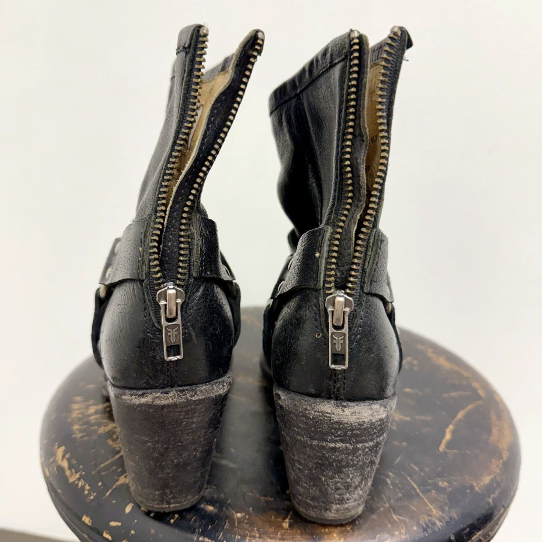 Frye Frye High Heel Boots Leather Size 10 Womens Black Bootie, Worn once Size US 10 / IT 40 - 3 Thumbnail