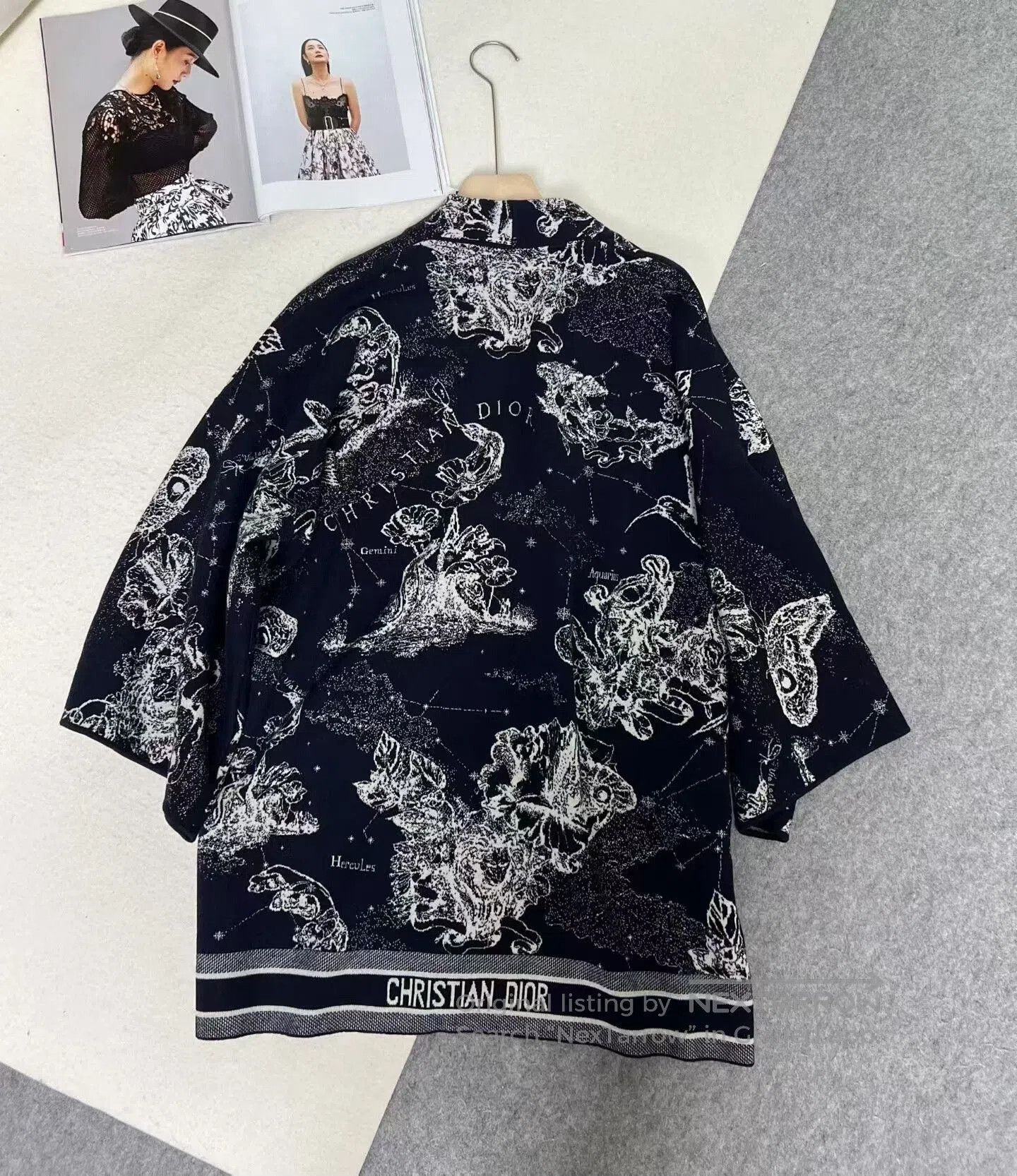 Dior Christian Dior Printed Cashmere Coat. Size S / US 4 / IT 40 - 4 Thumbnail