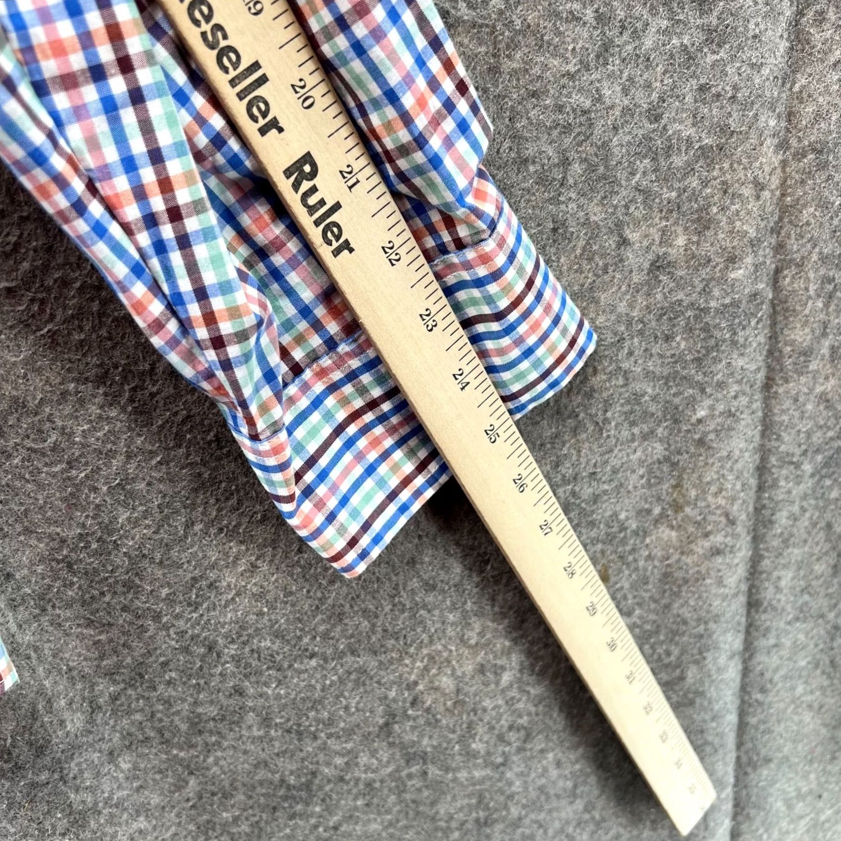 Izod VINTAGE Izod Shirt Mens Large Blue Button-Down Non-Iron Stretch Gingham Plaid Dress Shirt Size 42R - 5 Thumbnail