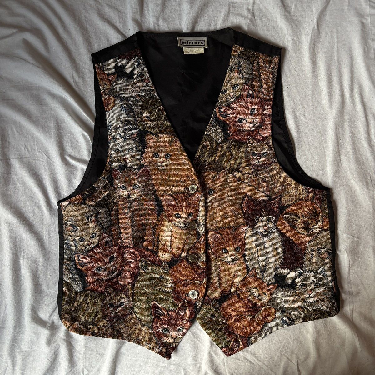 Vintage Vintage Tapestry Vest Size M / US 6-8 / IT 42-44 - 1 Thumbnail
