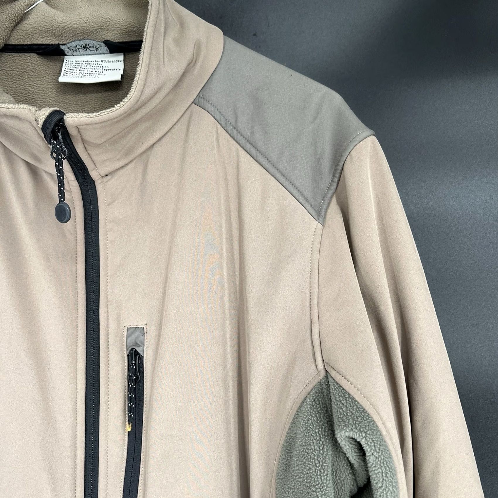 Black Diamond VINTAGE Black Diamond Mens Jacket L Beige Green Softshell Full Zip Pockets Outdoors Size US L / EU 52-54 / 3 - 3 Thumbnail