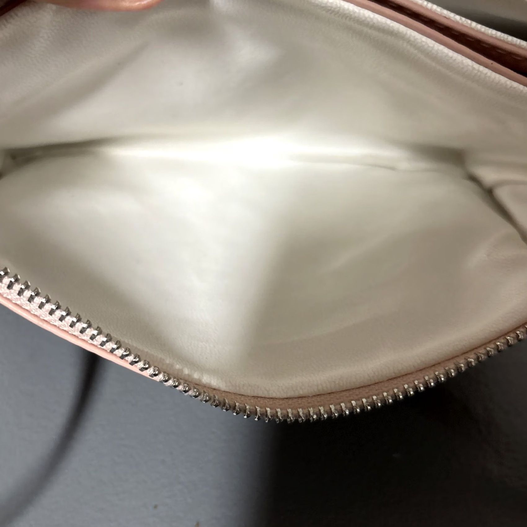 Vintage Moscardini Firenza Pink Blush Leather Crossbody Bag Shoulder Florence Italy Crossbody Bag Women Medium Pink Blush Leather Italian Vintage No N/A Size ONE SIZE - 5 Thumbnail