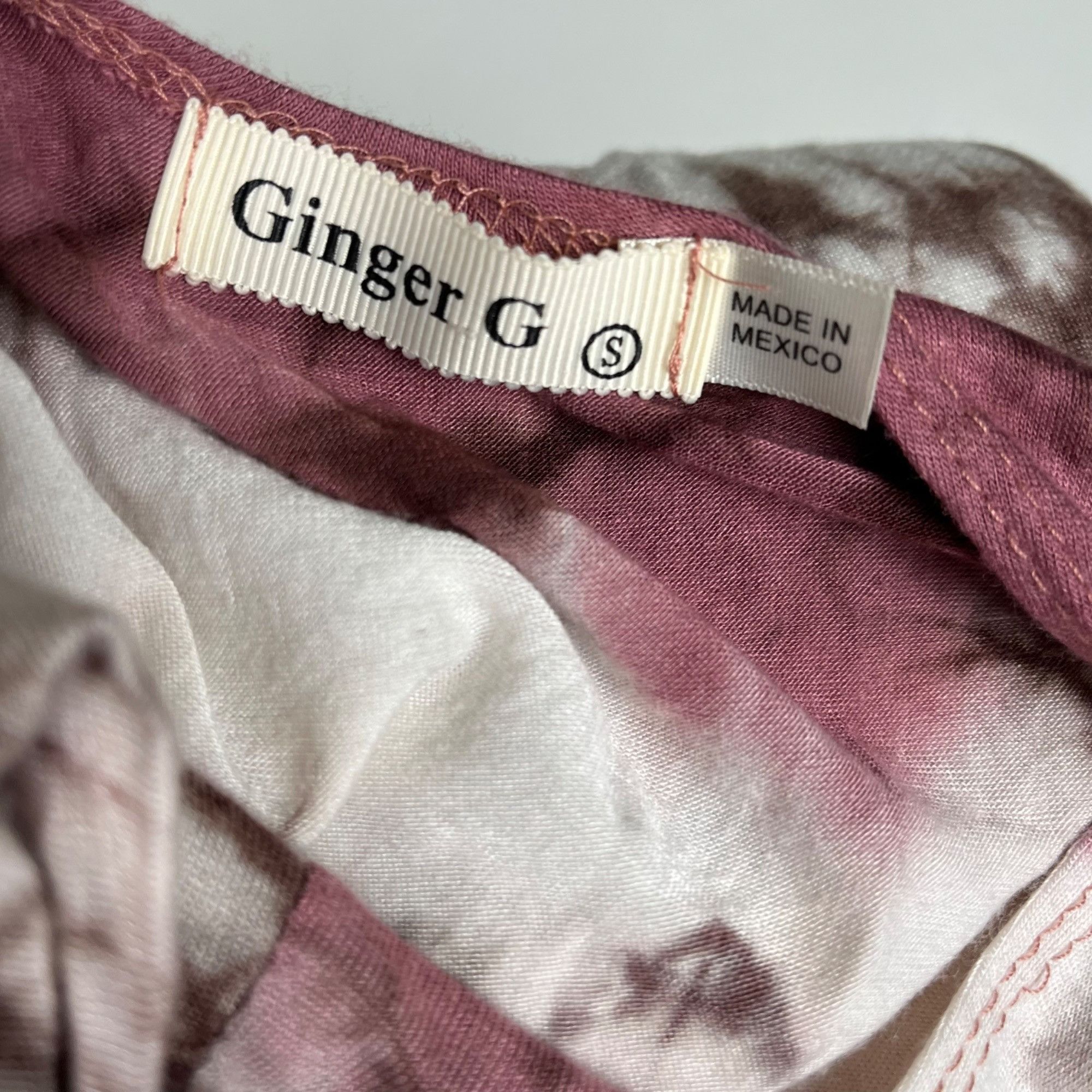 Other Ginger G Women's Sleeveless Top Batik-Print Keyhole-Back Siz Size S / US 4 / IT 40 - 5 Thumbnail