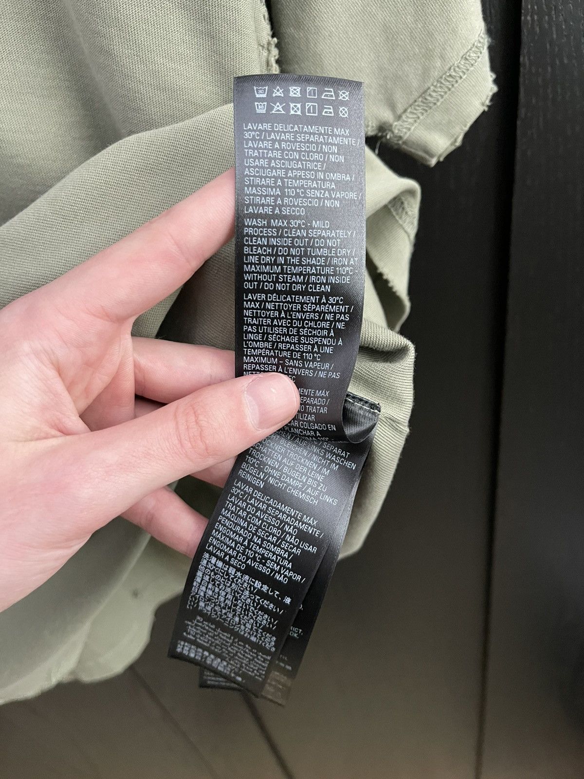 Balenciaga Lunar New Year T Size US S / EU 44-46 / 1 - 7 Thumbnail