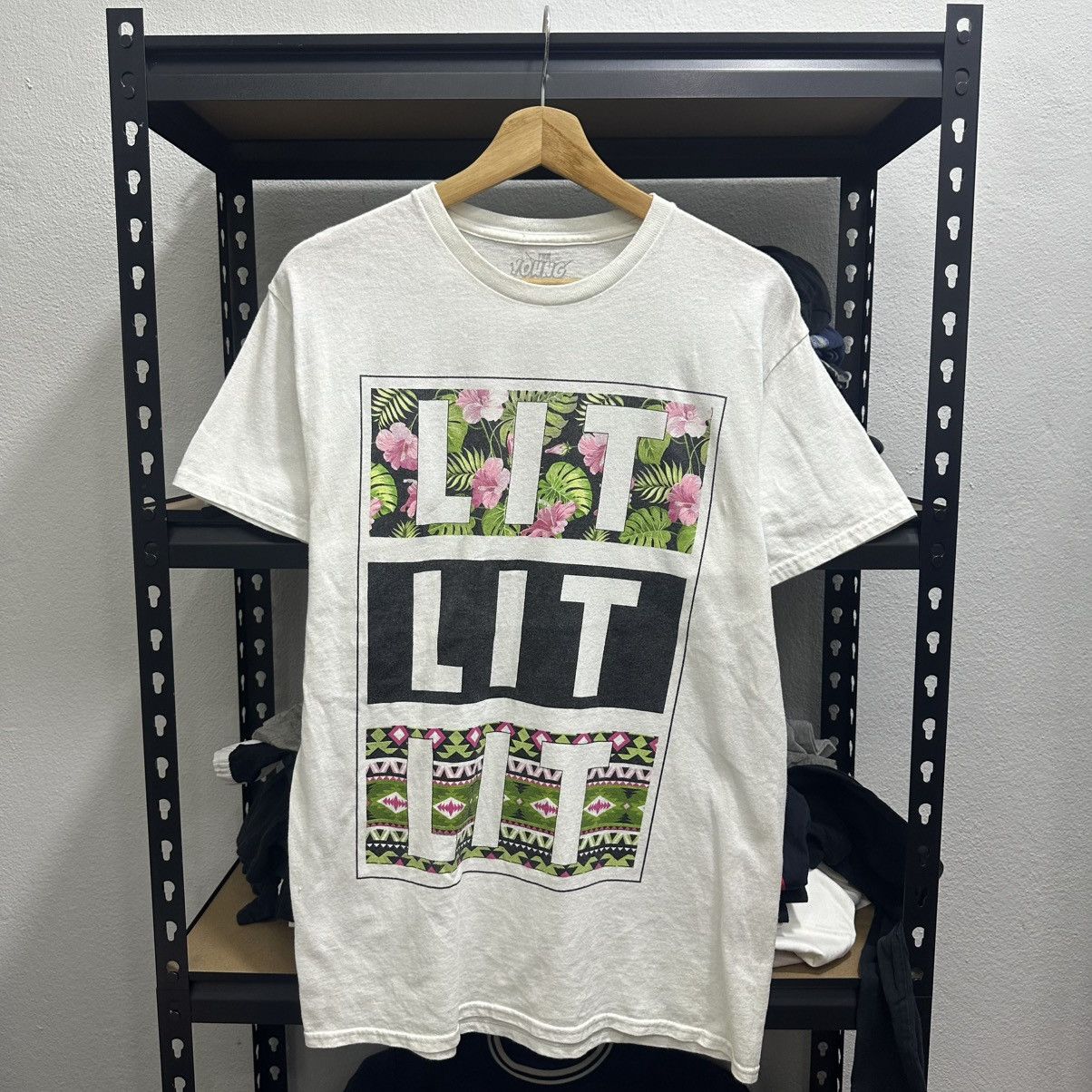 Other × Vintage Rare Lit Young & Wild Tshirt Size US M / EU 48-50 / 2 - 1 Thumbnail