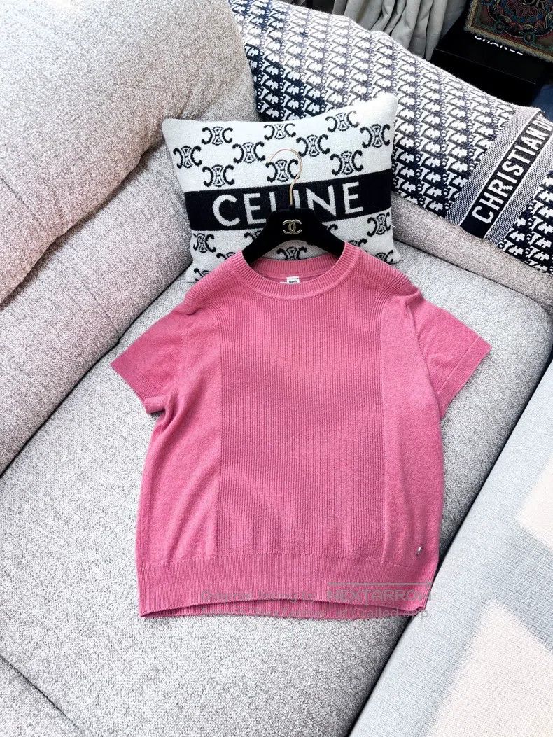Hermes Hermes Pink Cashmere Short-sleeved Knitted Top, Made of Ca Size M / US 6-8 / IT 42-44 - 1 Thumbnail