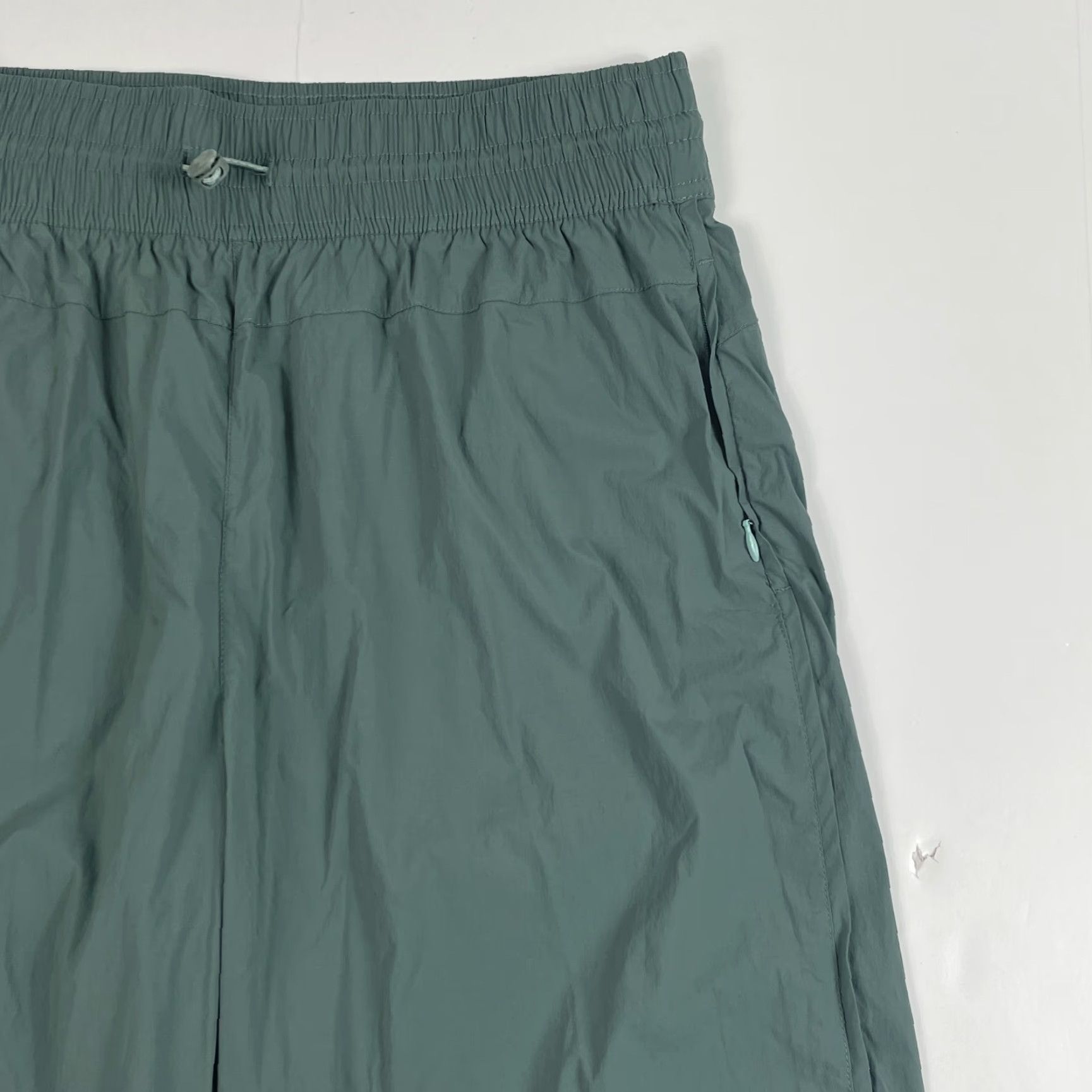 Madewell Madewell Track Pants Womens Large Green Relaxed Lightweight Gym Workout Athletic Track Pants Mens Womens? Size 30" / US 8 / IT 44 - 3 Thumbnail