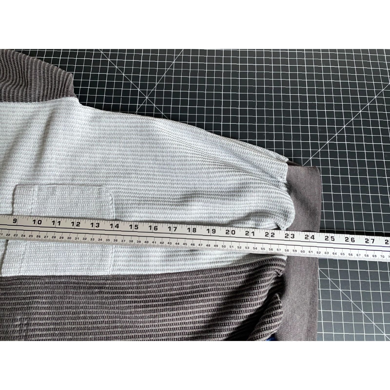 Vintage 80s Waffle Knit Long Sleeve Polo Shirt Adult Large Gray Blue Striped Huk-a-poo Size US L / EU 52-54 / 3 - 6 Thumbnail