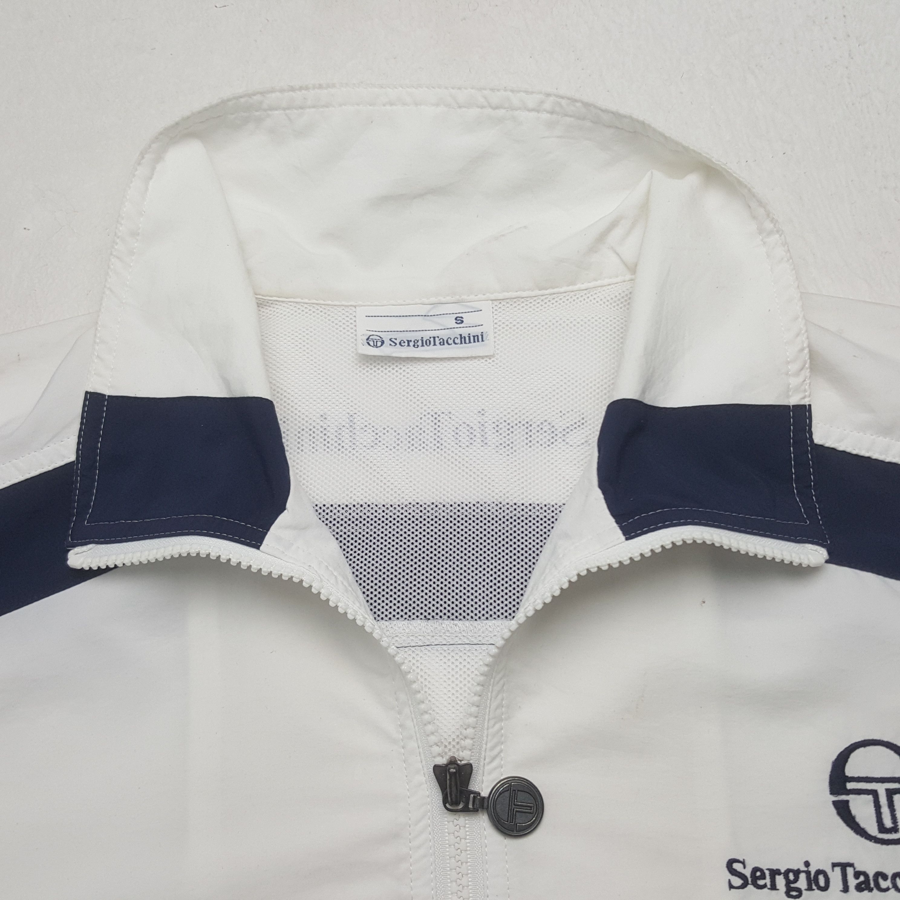 Sergio Tacchini Vintage Sergio Tacchini Windbreaker Sport Jacket Size US S / EU 44-46 / 1 - 5 Thumbnail