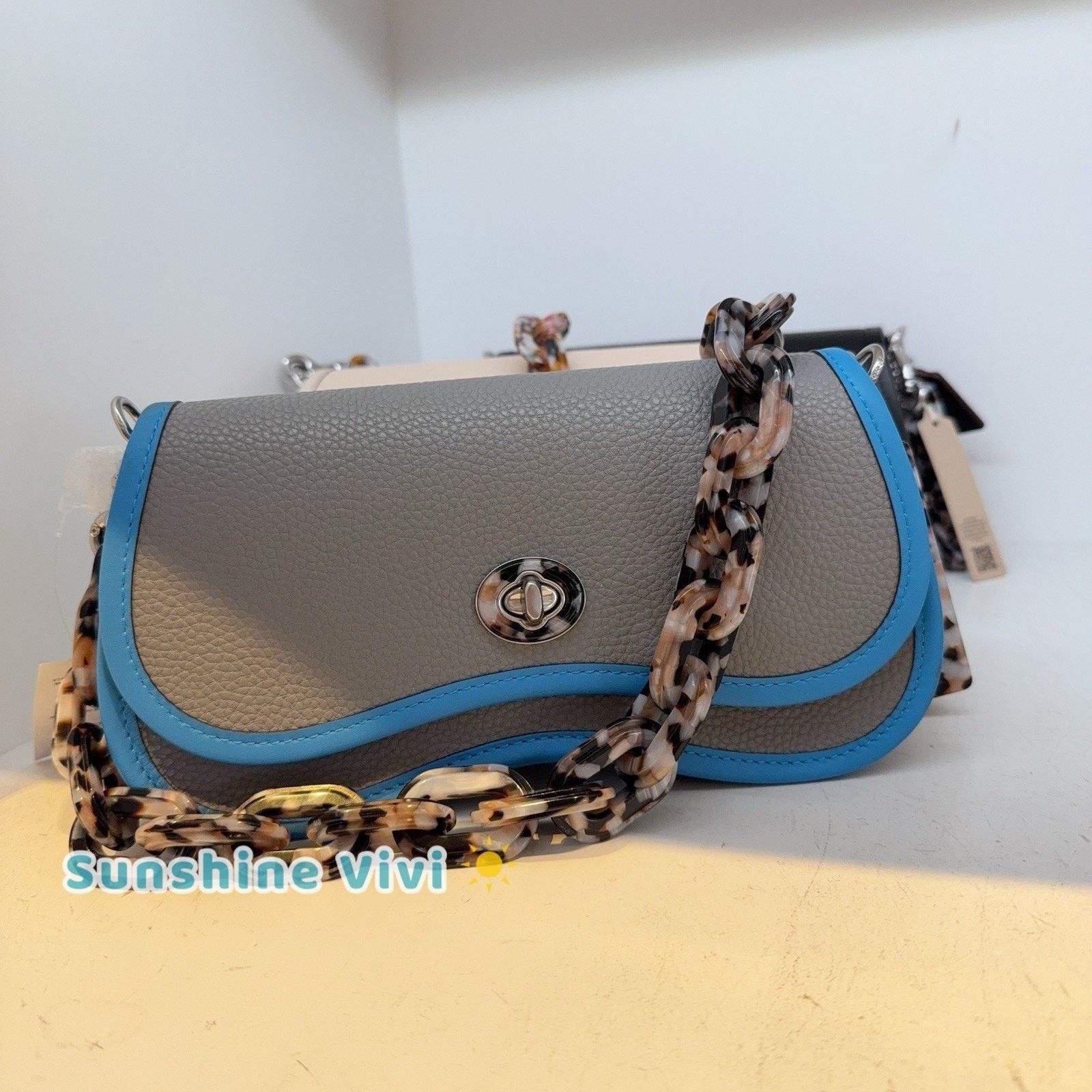 Coach NWT Coach Wavy Dinky Bag Shoulder Leather CK113 SURF BLUE Size ONE SIZE - 1 Thumbnail