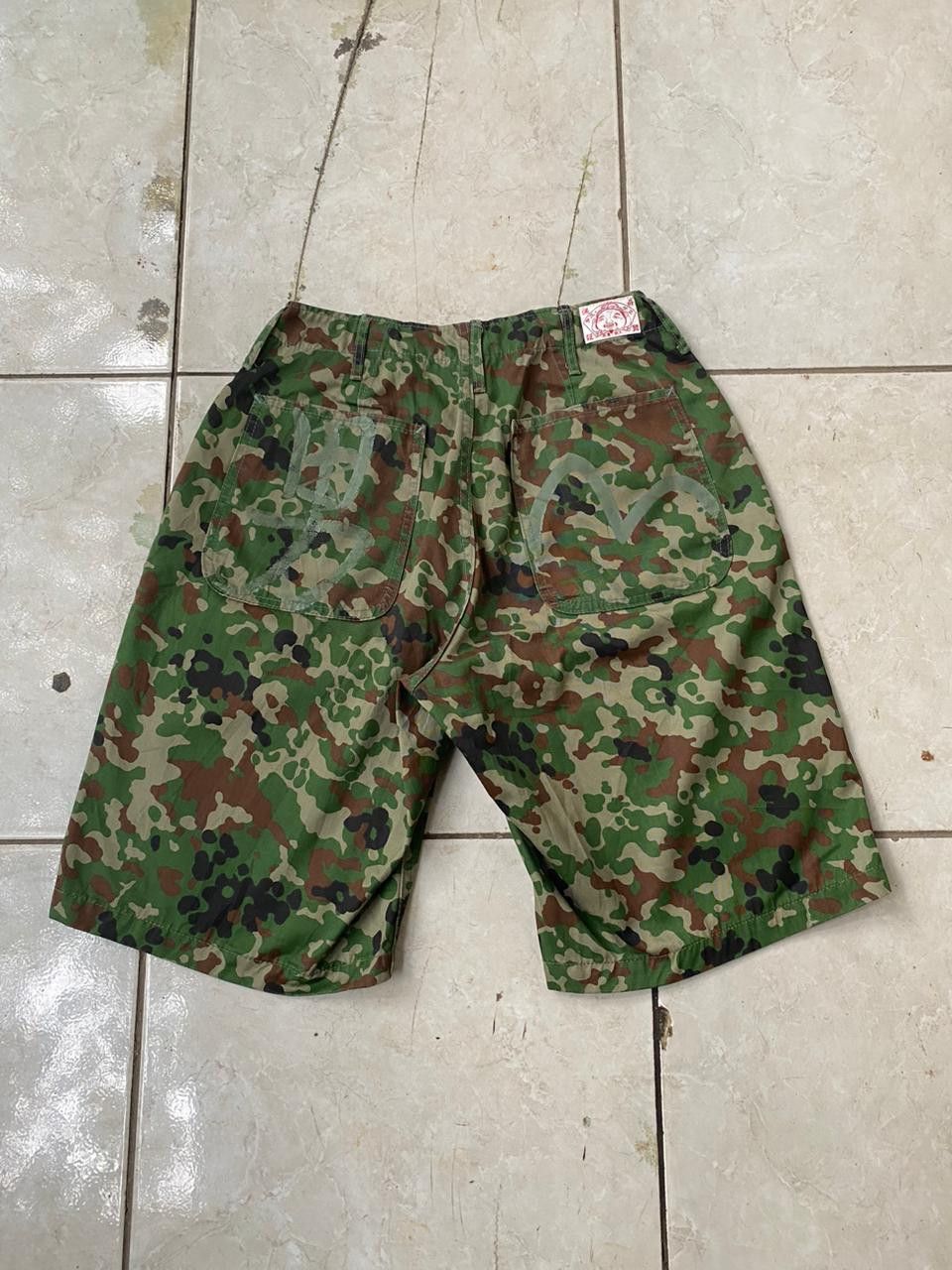 Evisu Evisu Cargo Seagull Kanji Art by Yamane Camouflage Pattern Size US 30 / EU 46 - 1 Thumbnail