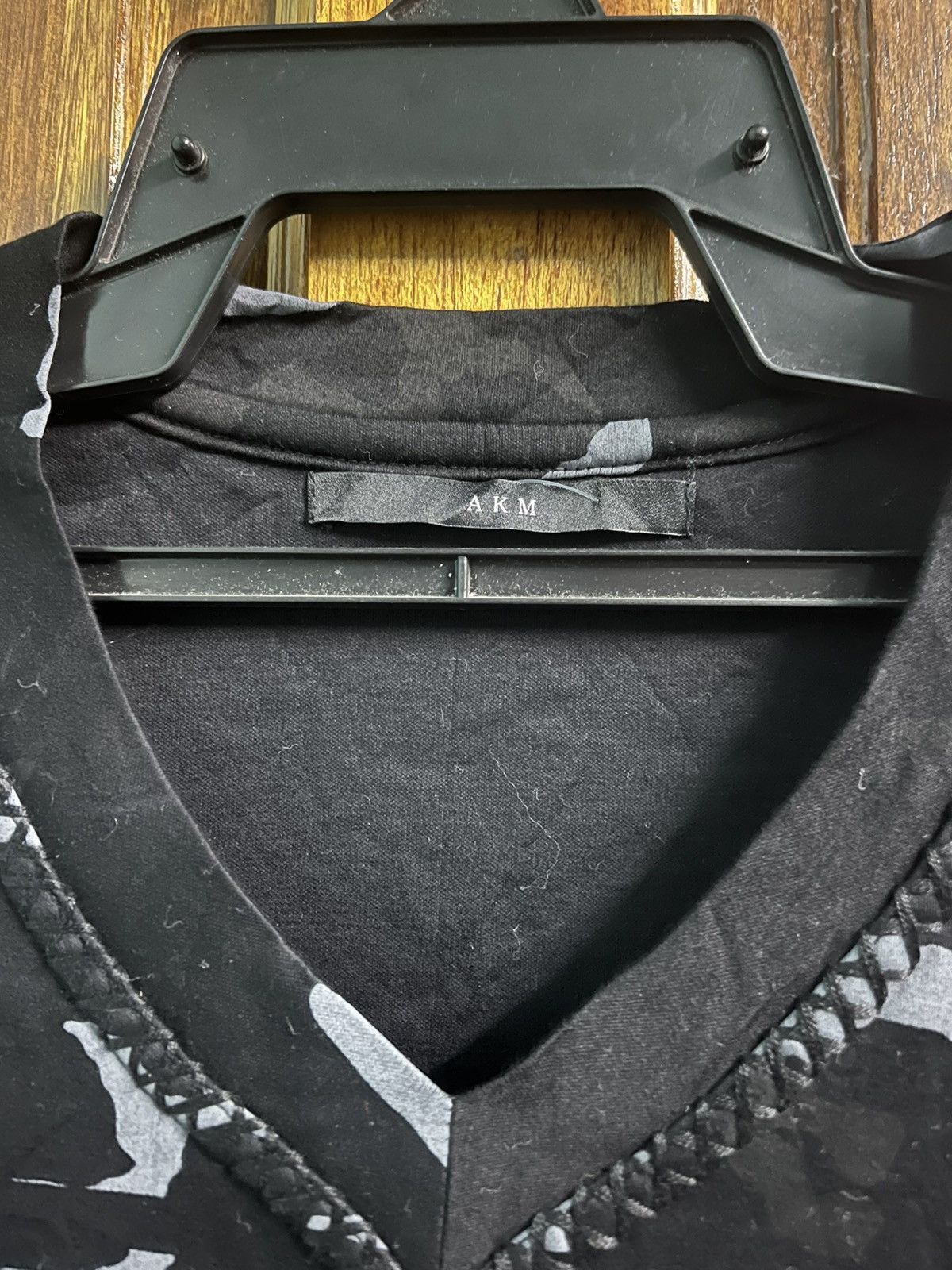 AKM × Japanese Brand AKM V Neck Japanese Brand Size US XL / EU 56 / 4 - 3 Thumbnail