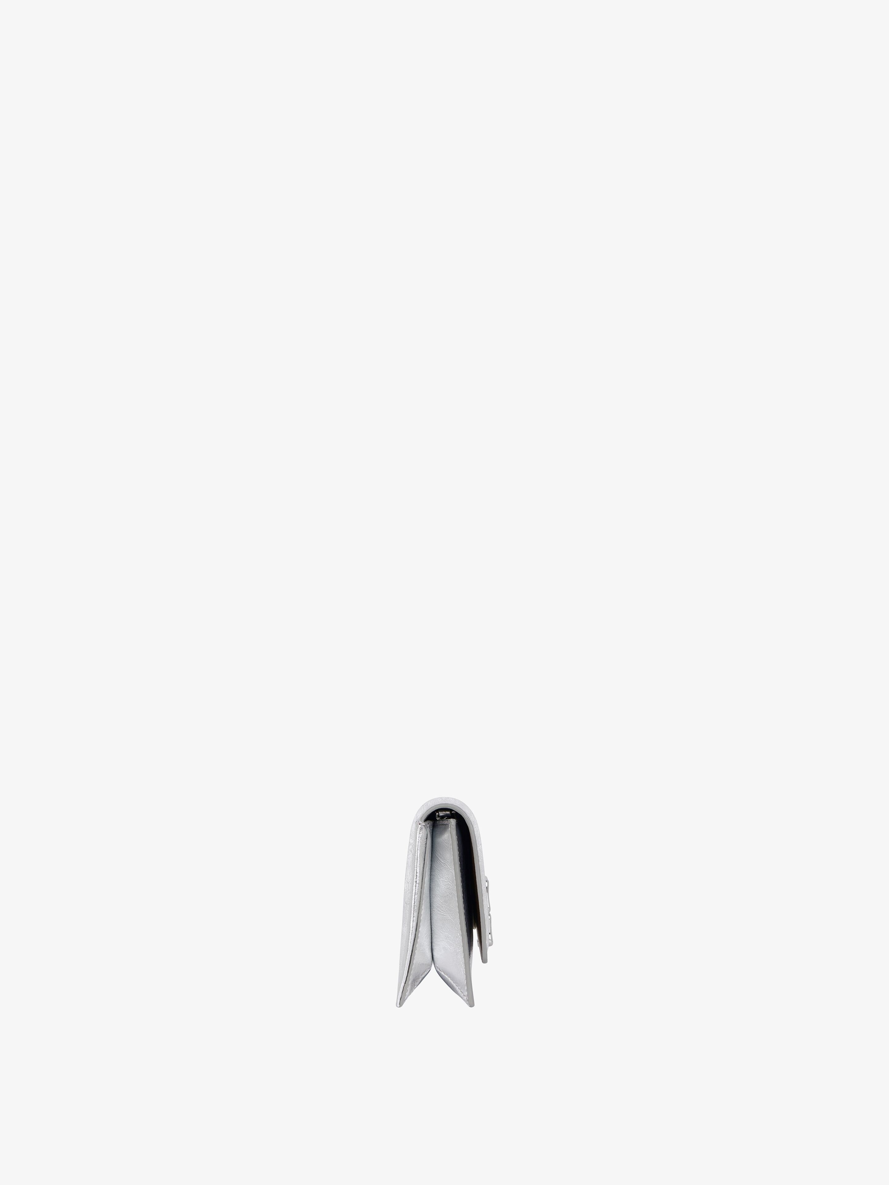 Givenchy oc11z0725 Size: OS / 4G Liquid Clutch in Light Silver Size ONE SIZE - 3 Thumbnail